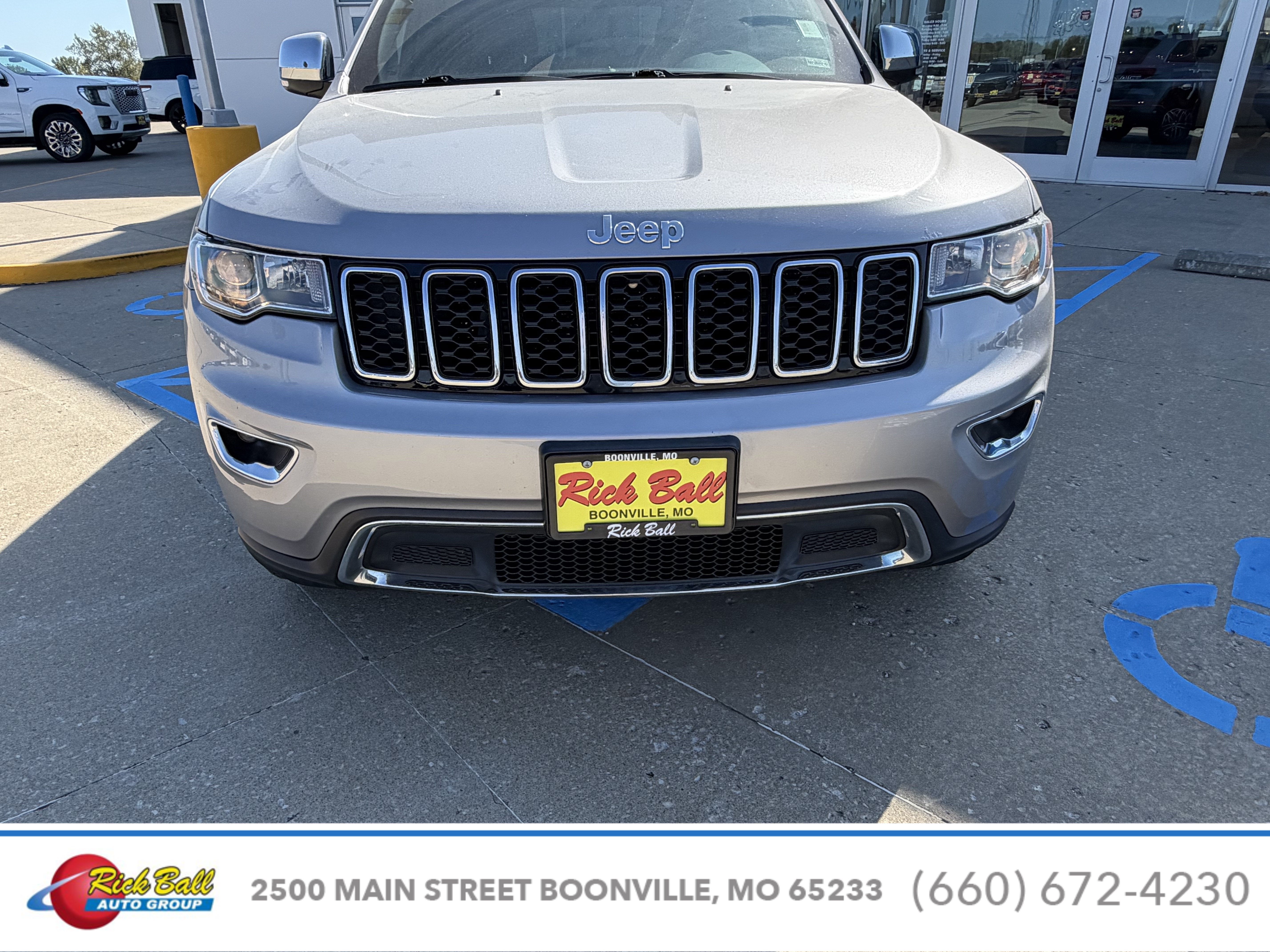 Used 2018 Jeep Grand Cherokee Limited with VIN 1C4RJFBGXJC347577 for sale in Kansas City