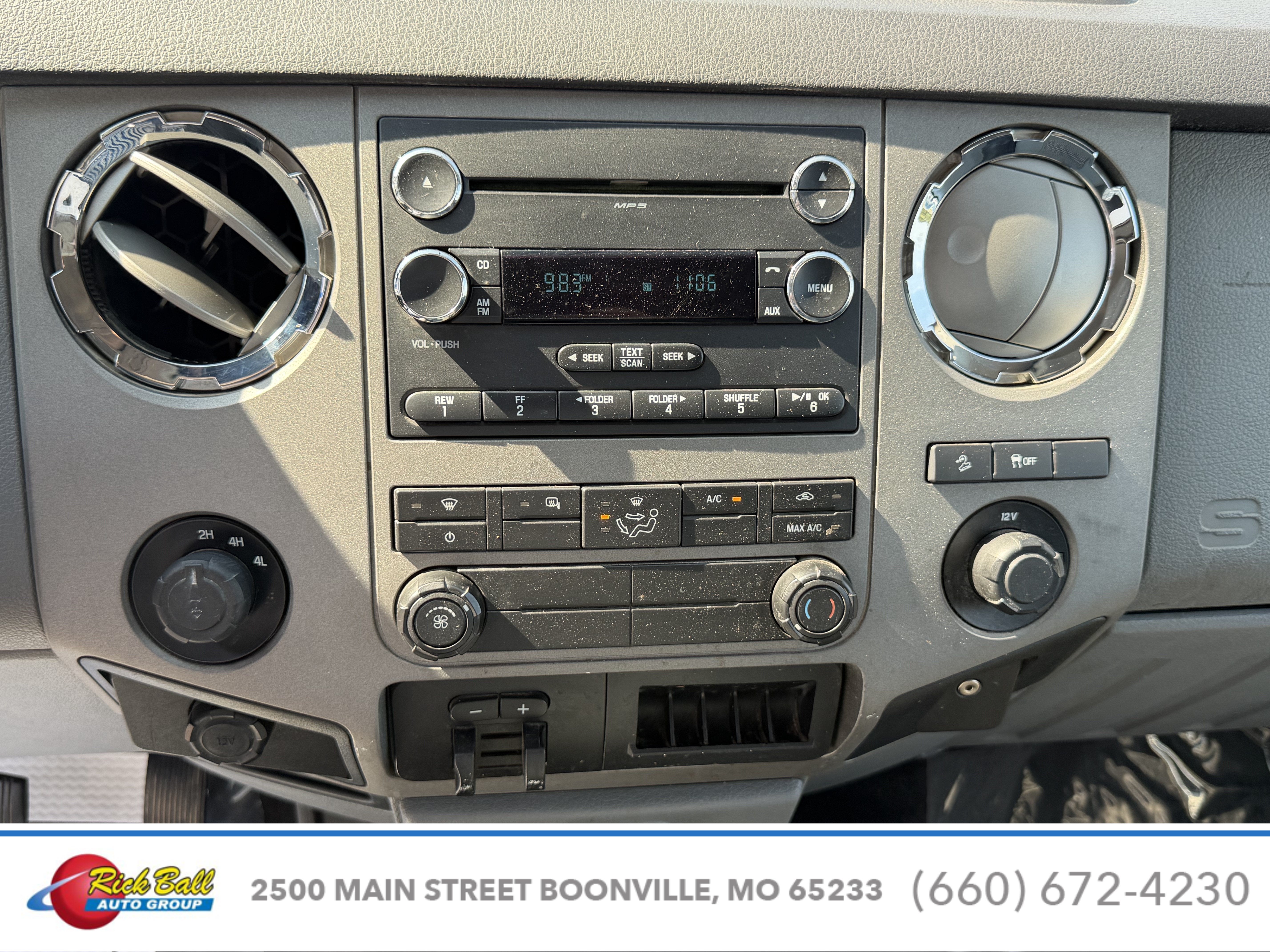 2012 Ford Super Duty F-250 SRW XL