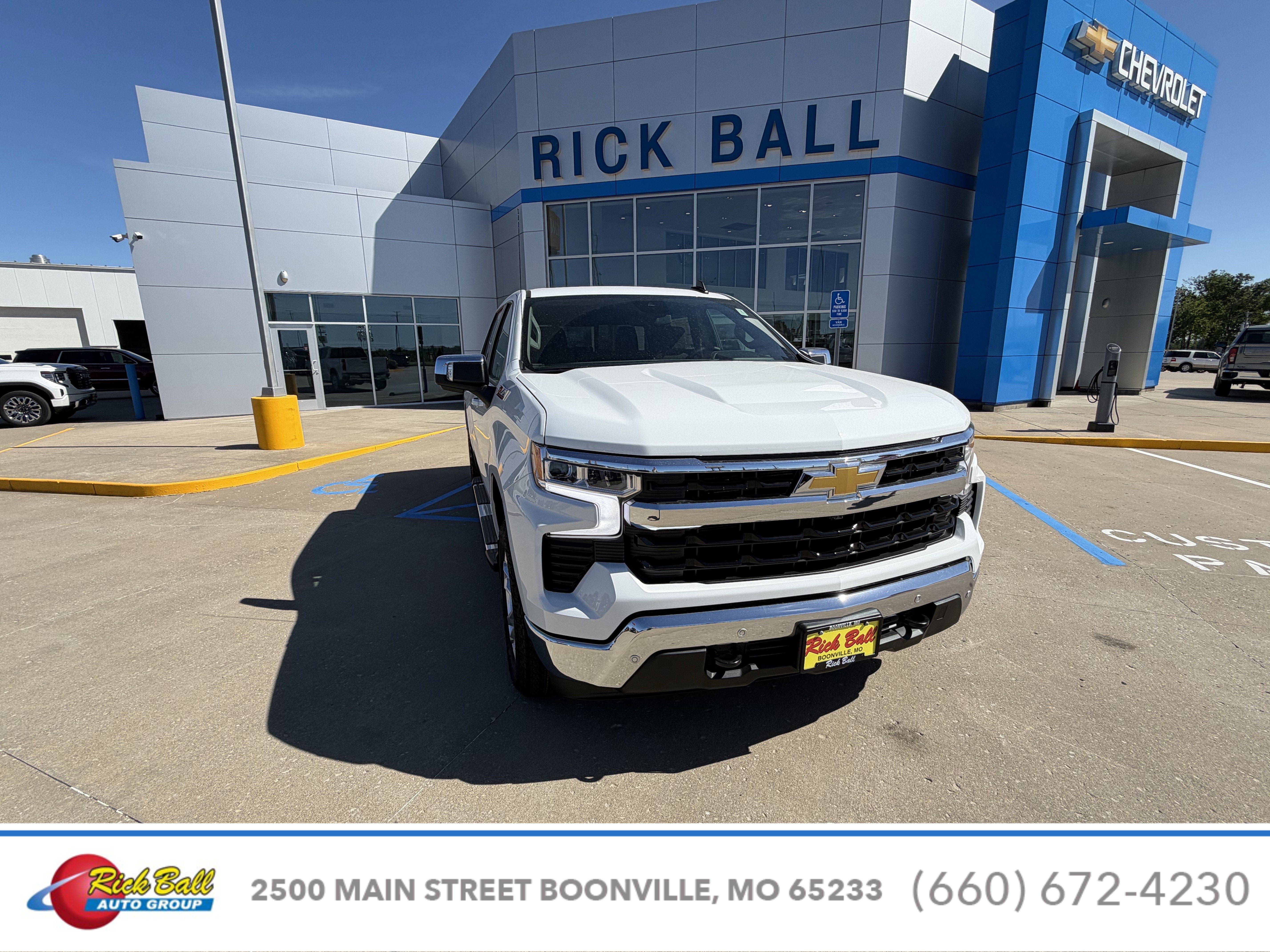 2026 Chevrolet Silverado 1500 LT