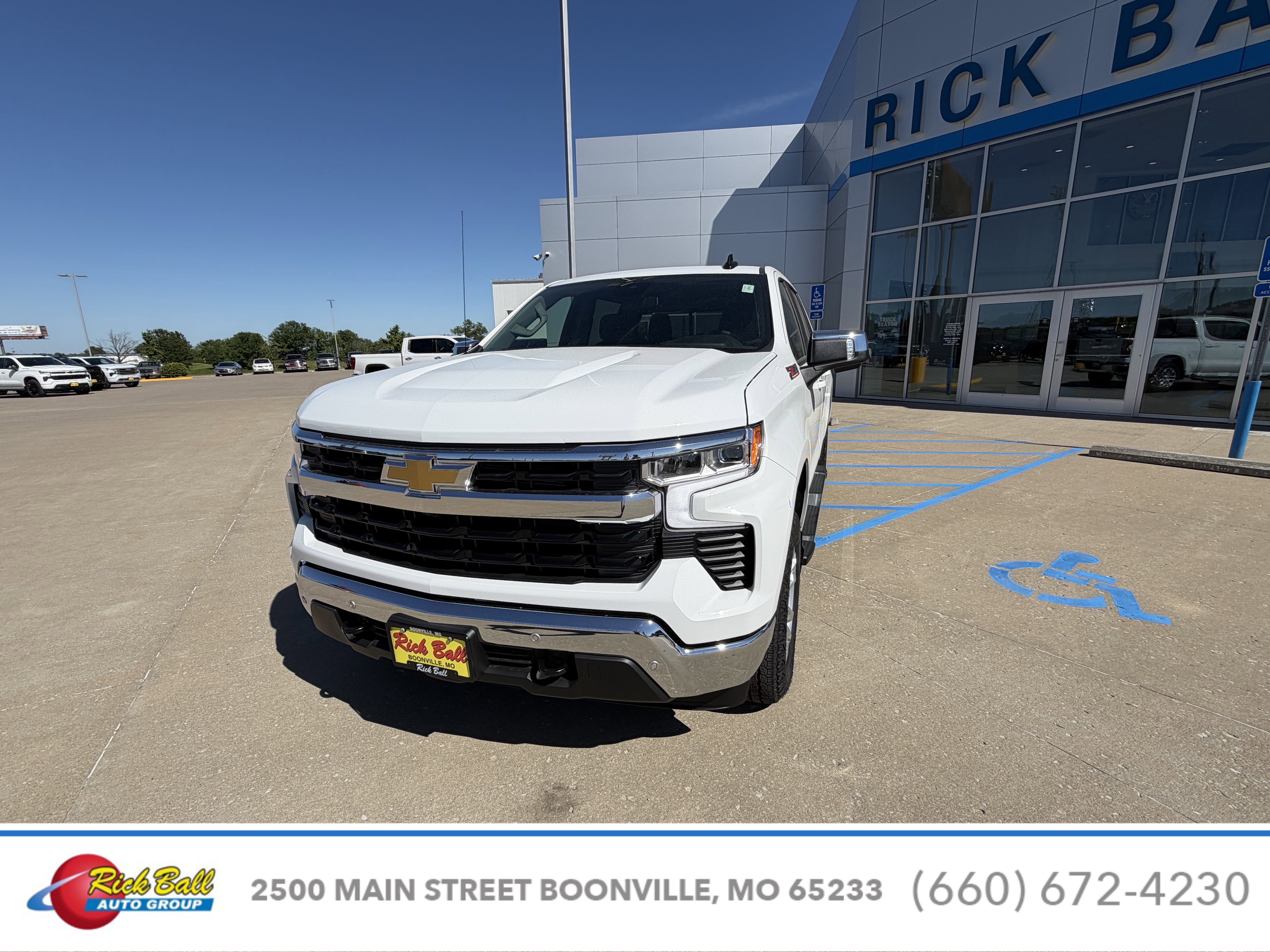 2026 Chevrolet Silverado 1500 LT