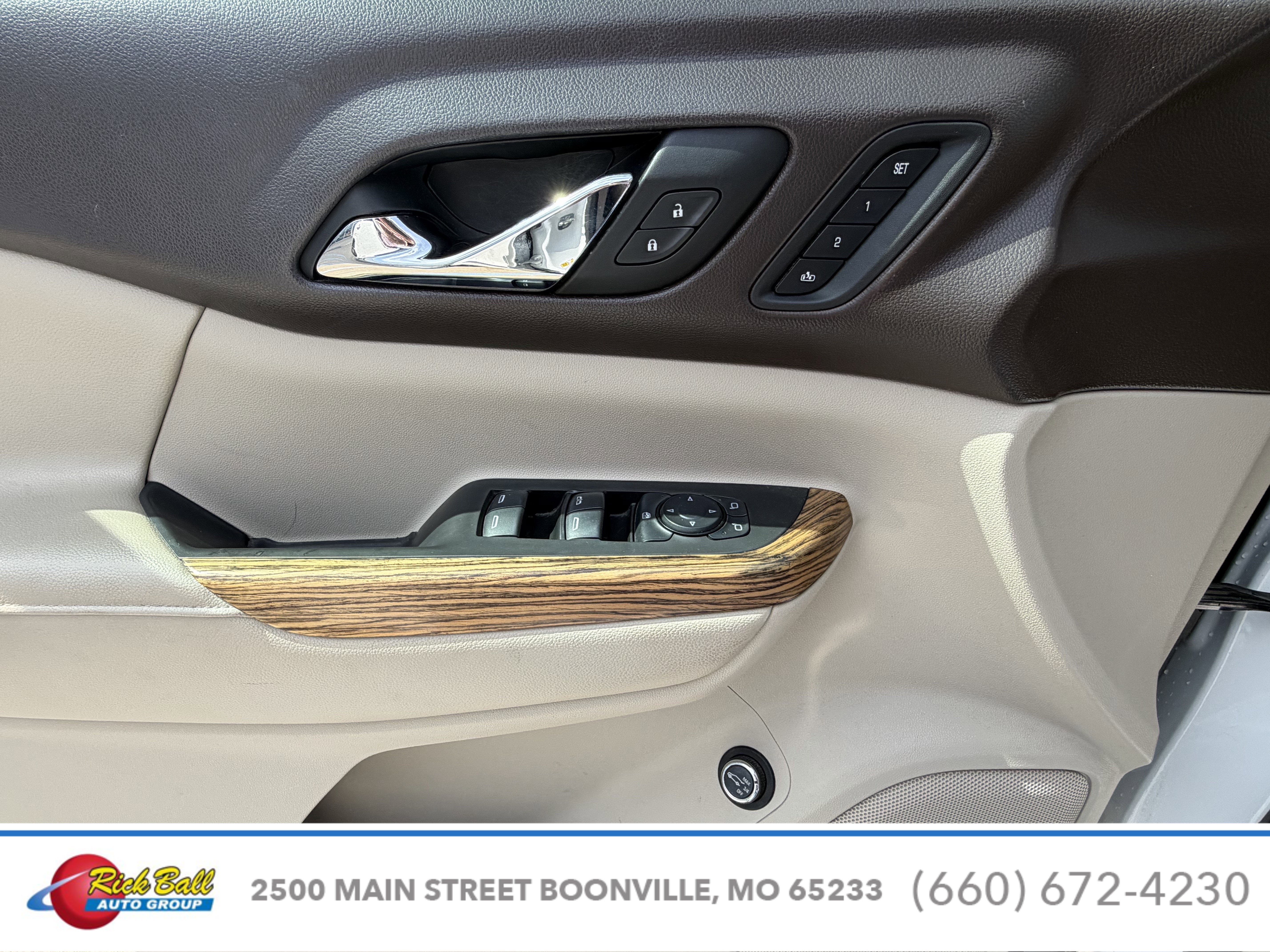 2017 GMC Acadia Denali