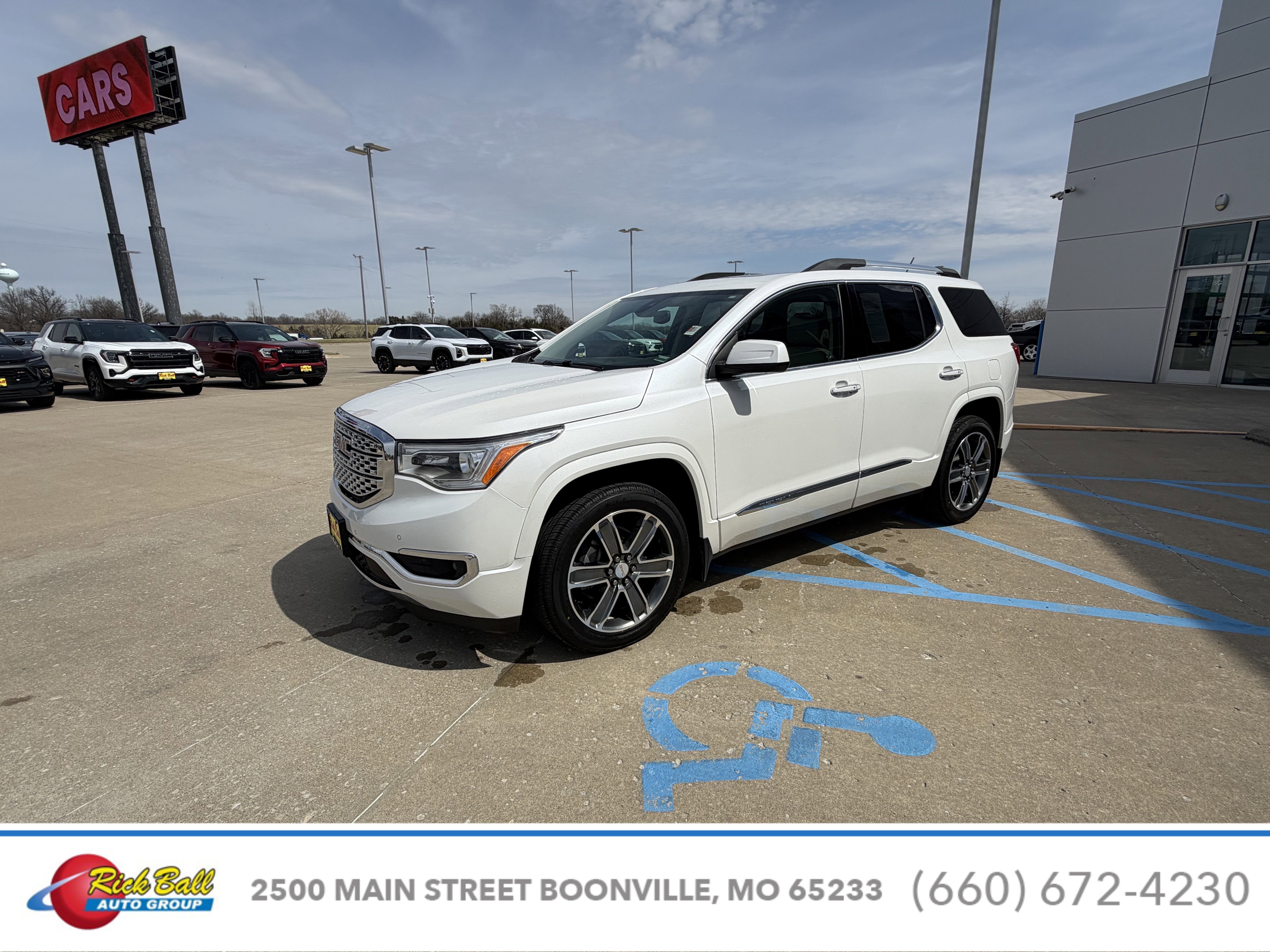 2017 GMC Acadia Denali