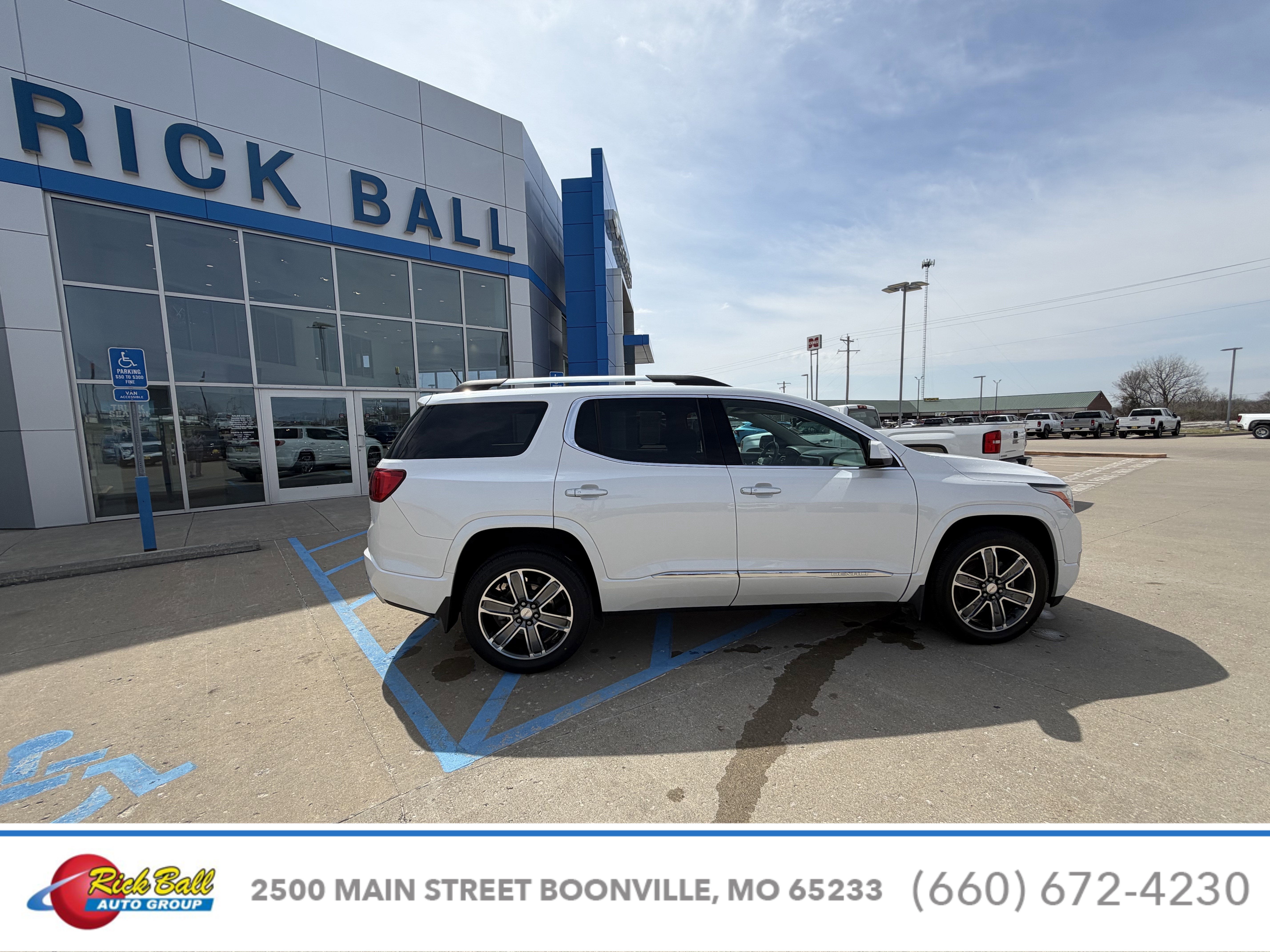 2017 GMC Acadia Denali