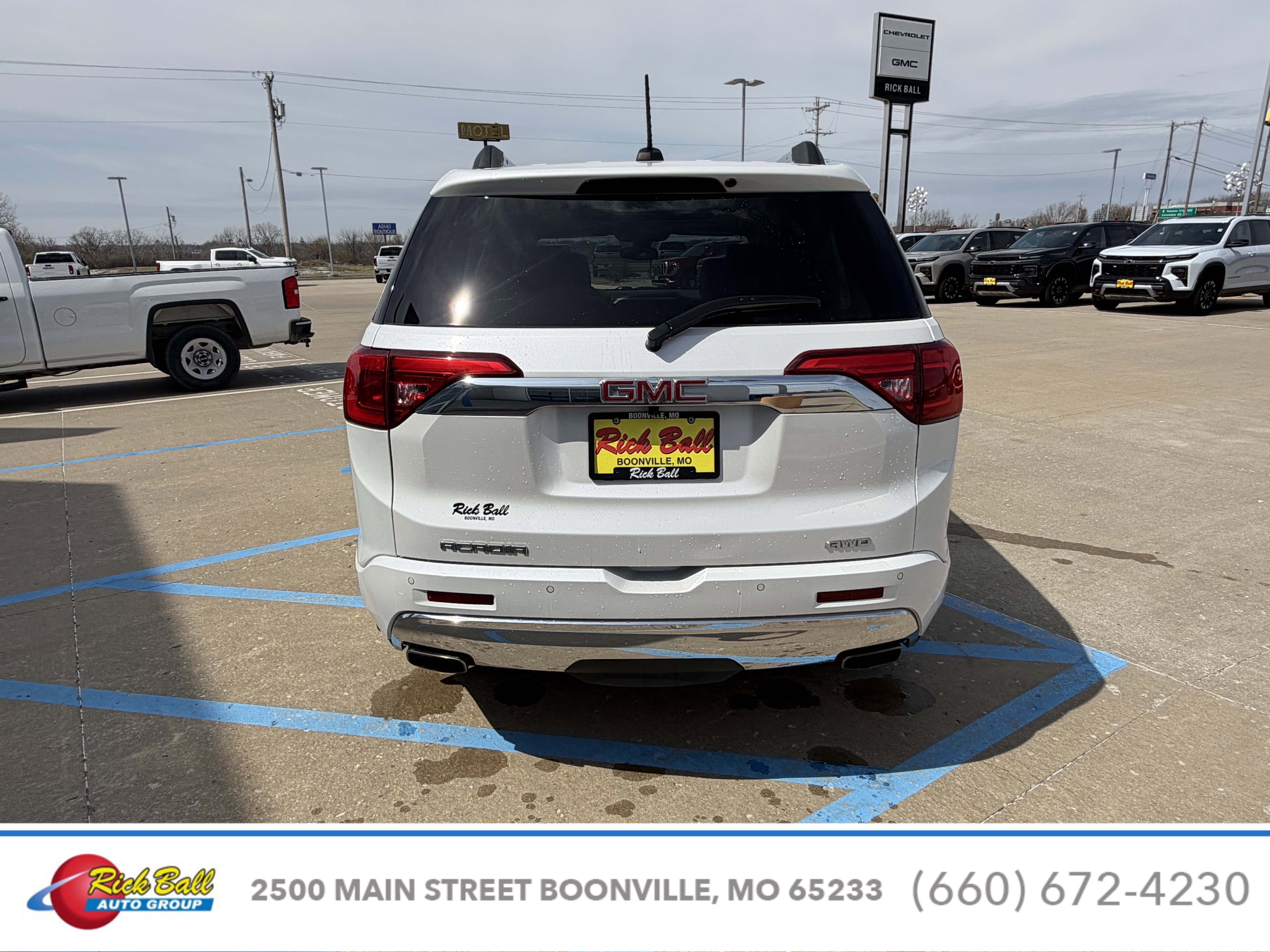 2017 GMC Acadia Denali