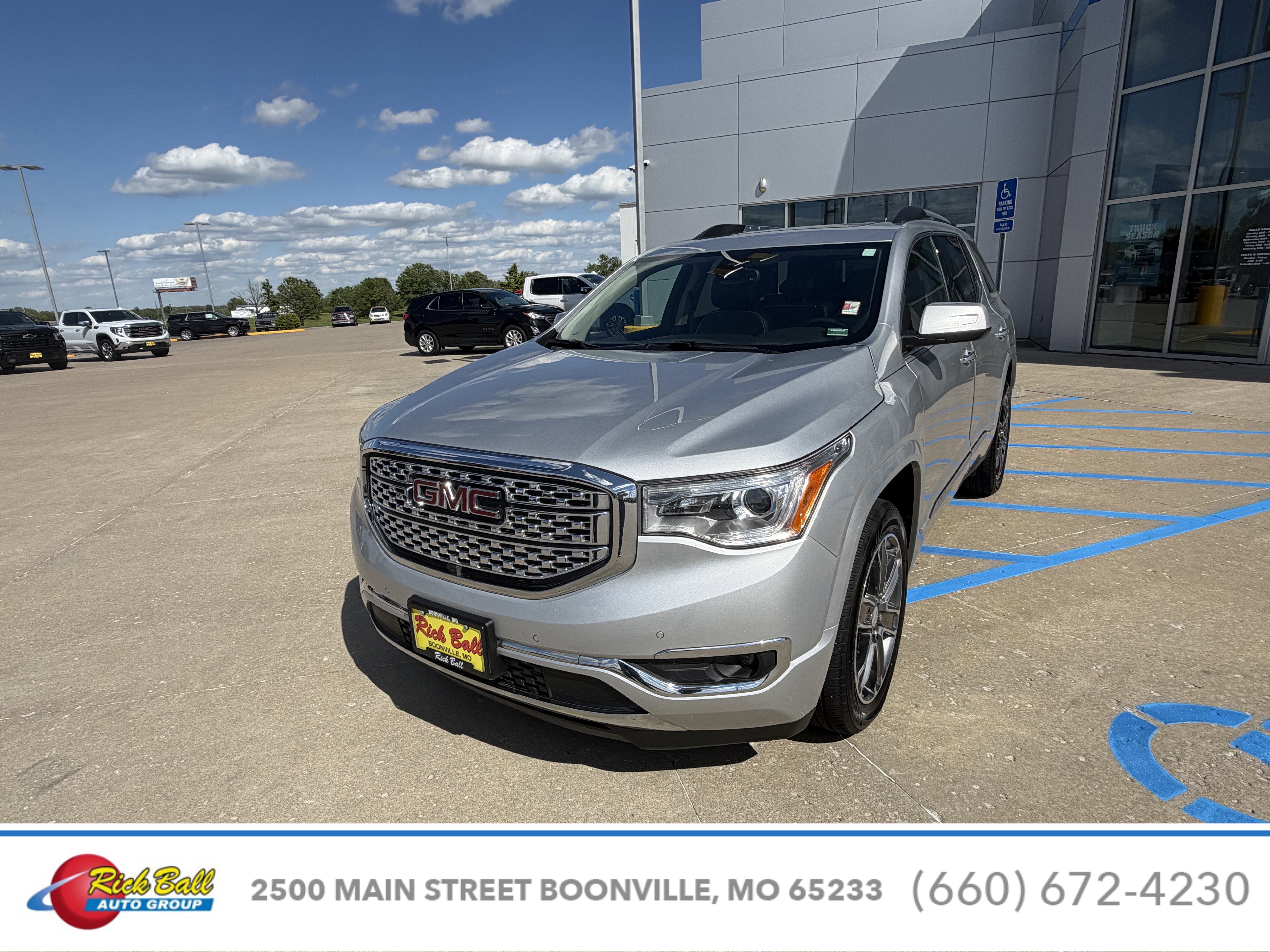 2019 GMC Acadia Denali