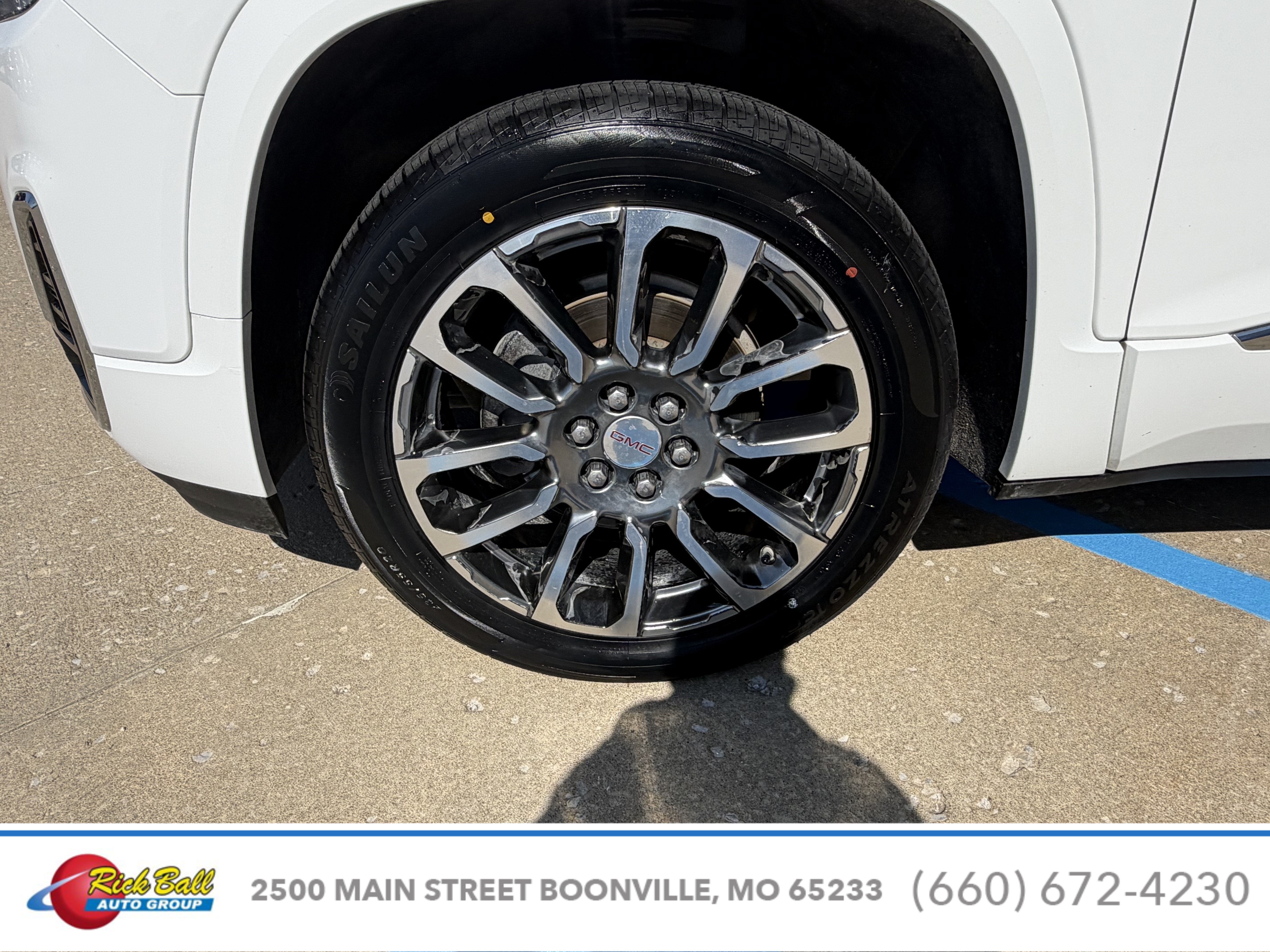 2020 GMC Acadia Denali
