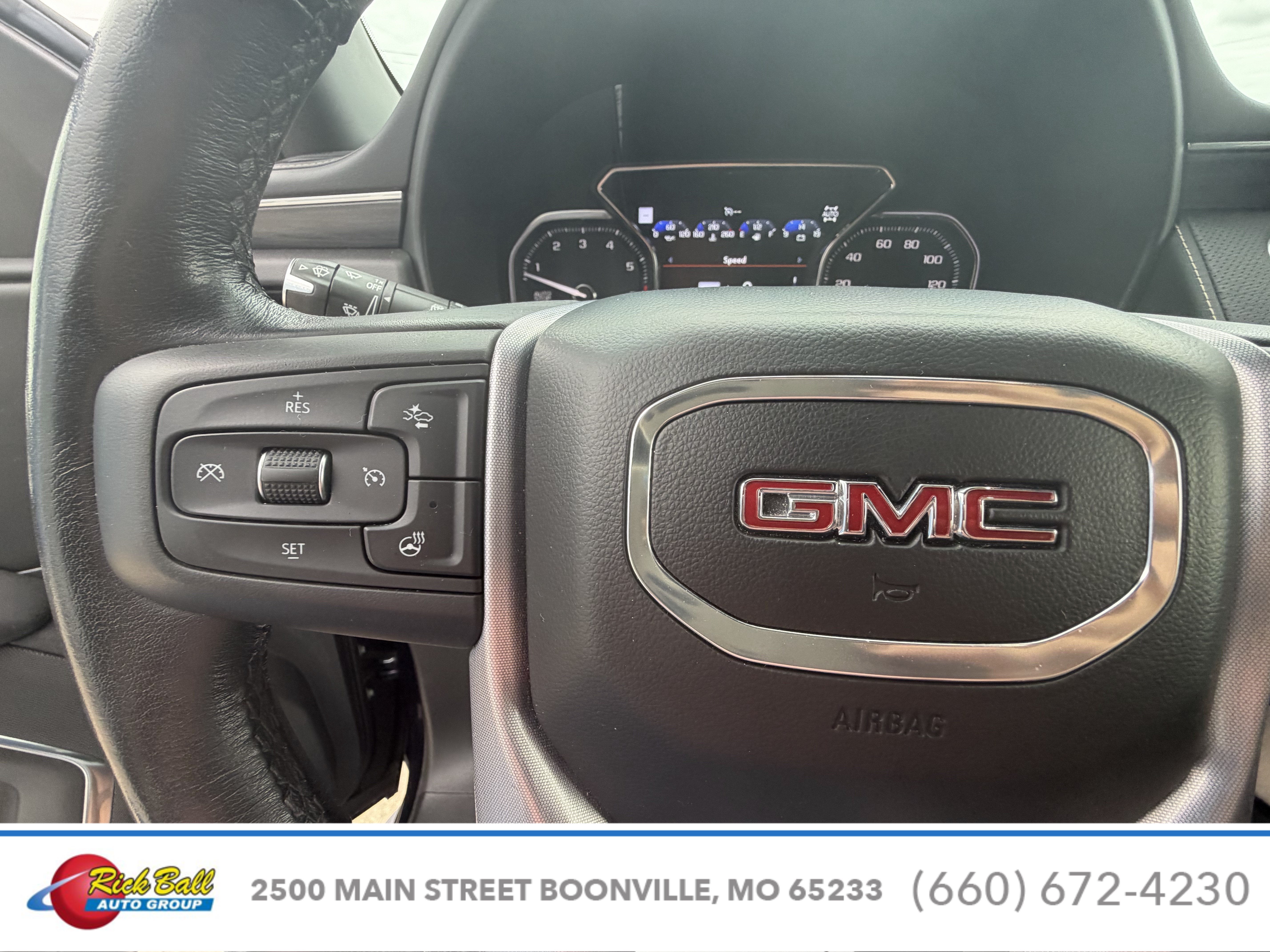 2021 GMC Yukon SLT