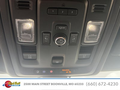 2021 GMC Yukon SLT