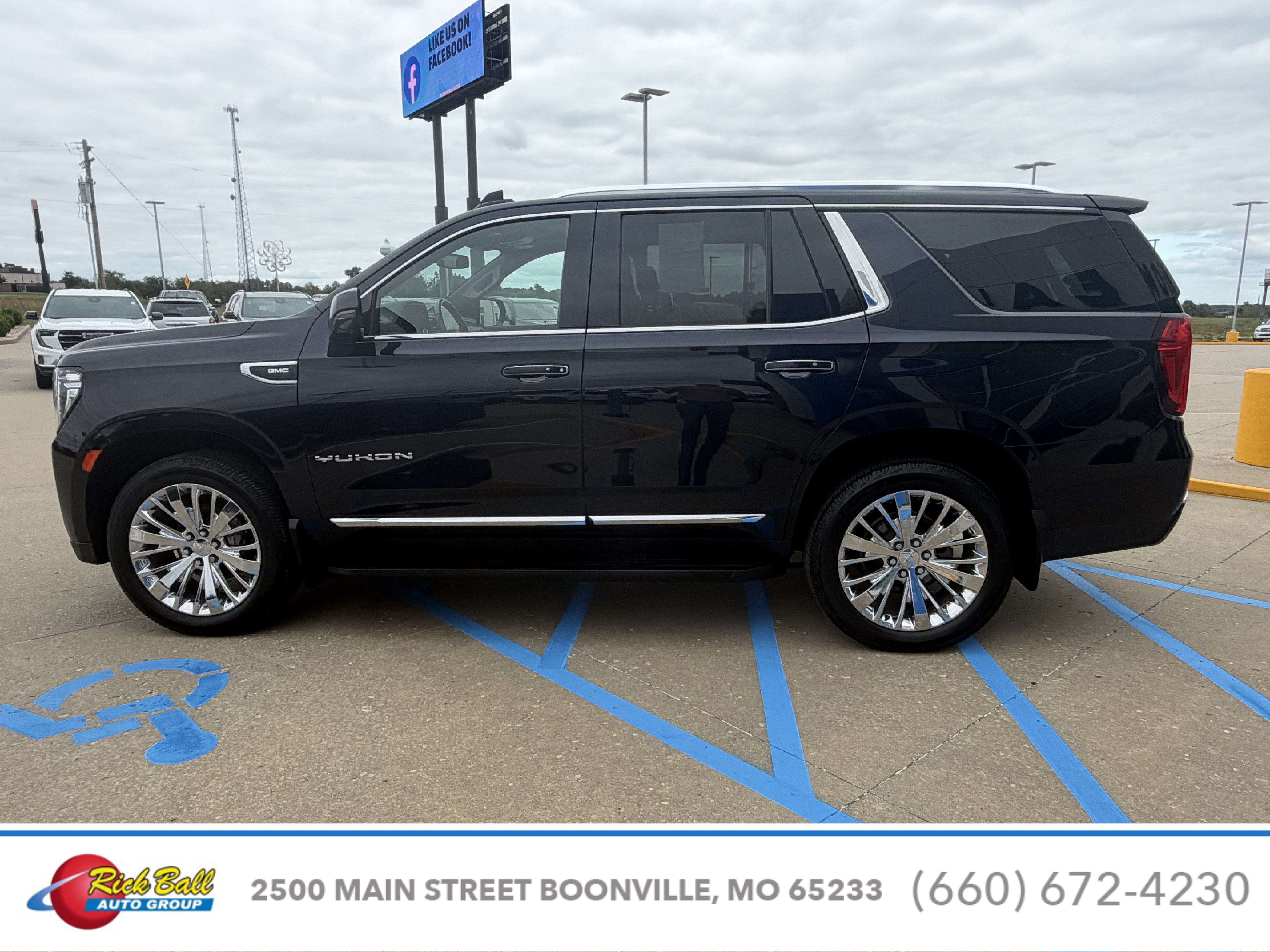 2021 GMC Yukon SLT