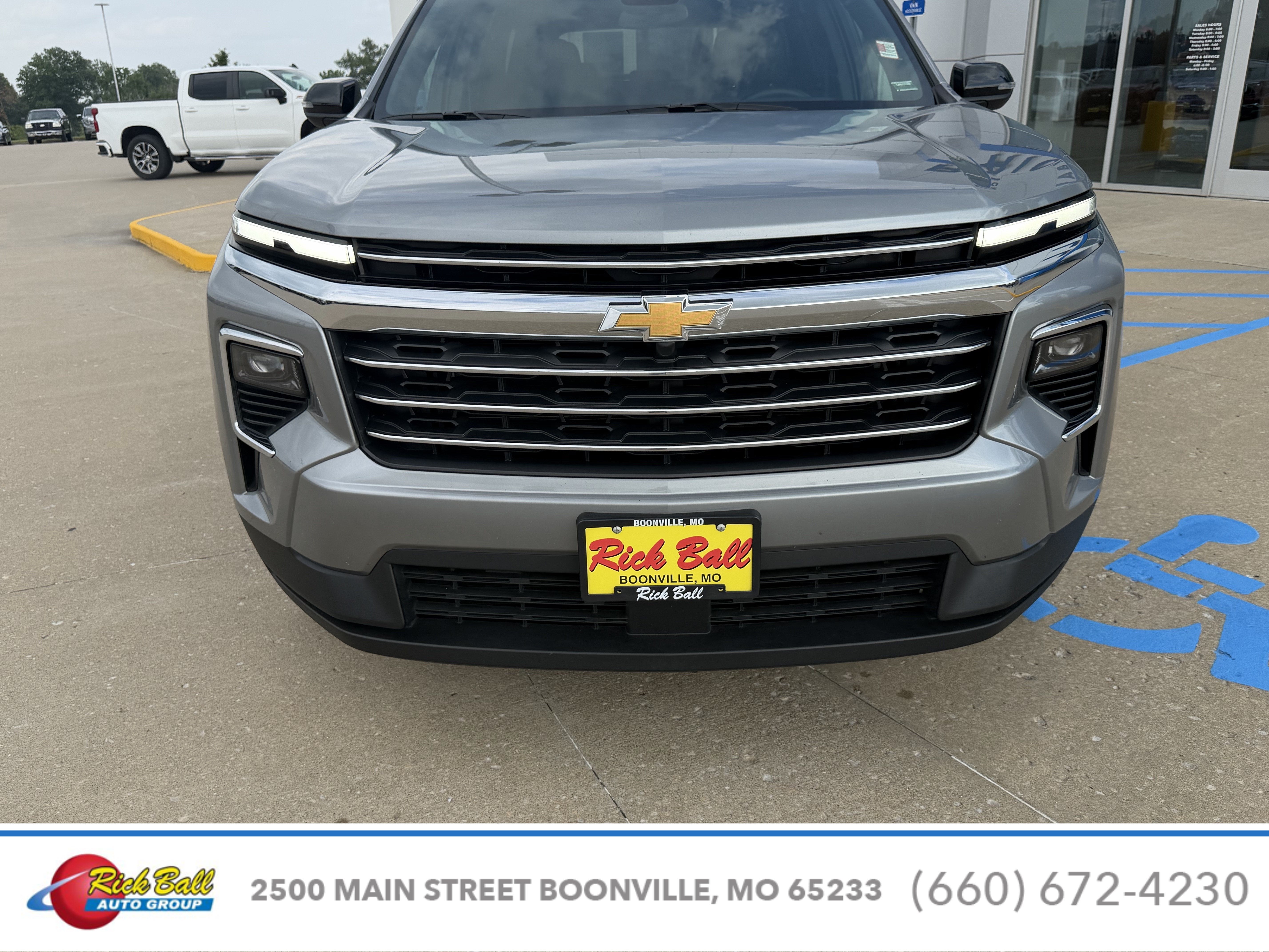 Used 2026 Chevrolet Traverse LT with VIN 1GNEVGKS2TJ152365 for sale in Kansas City
