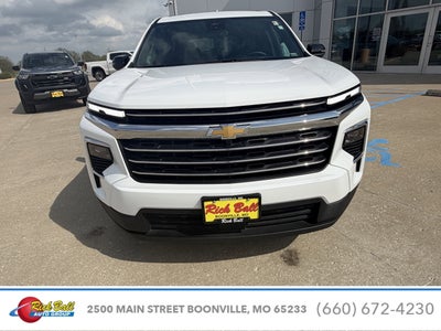 2025 Chevrolet Traverse LT