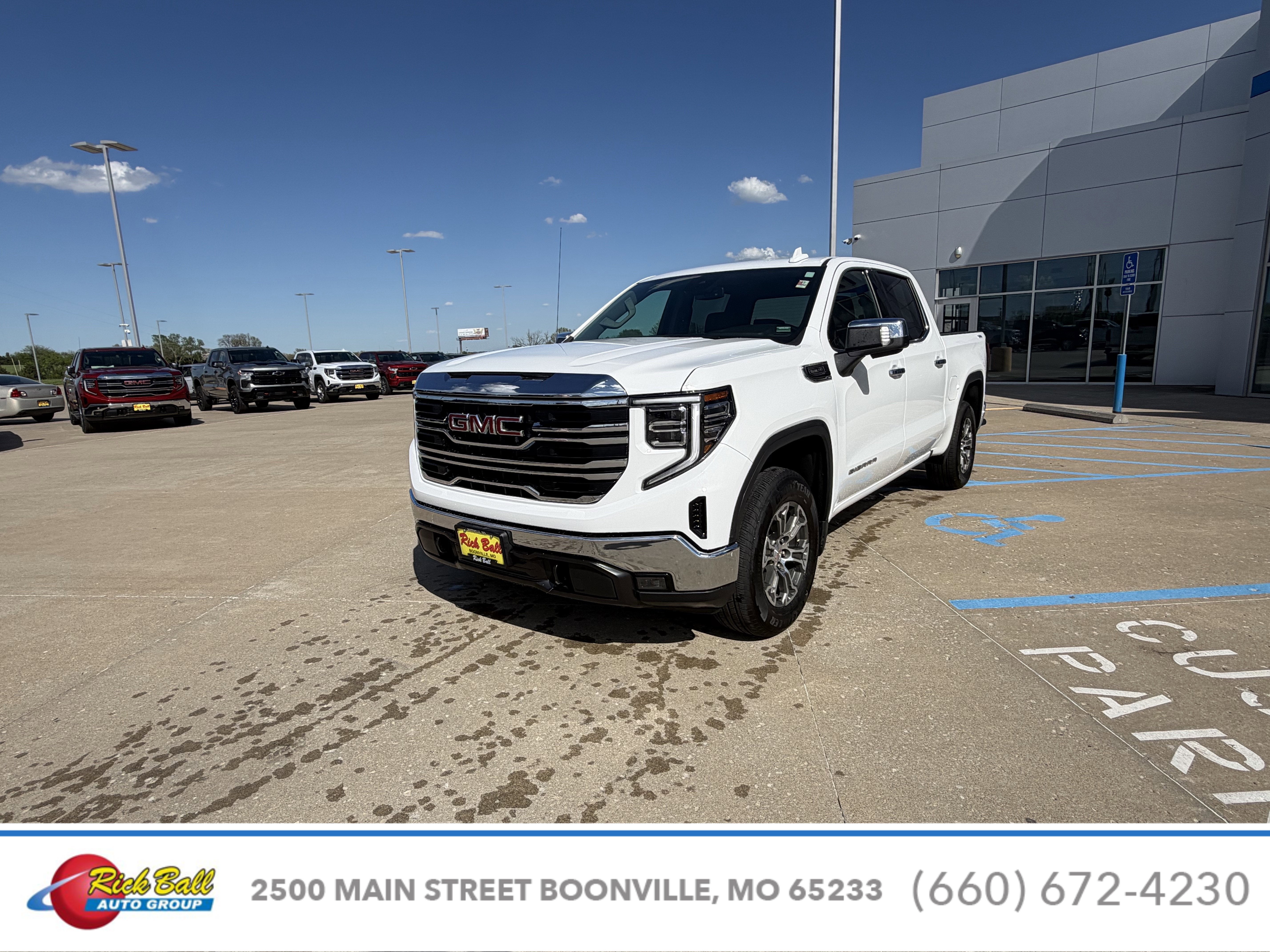 Used 2025 GMC Sierra 1500 SLT with VIN 1GTUUDED4SZ181319 for sale in Kansas City