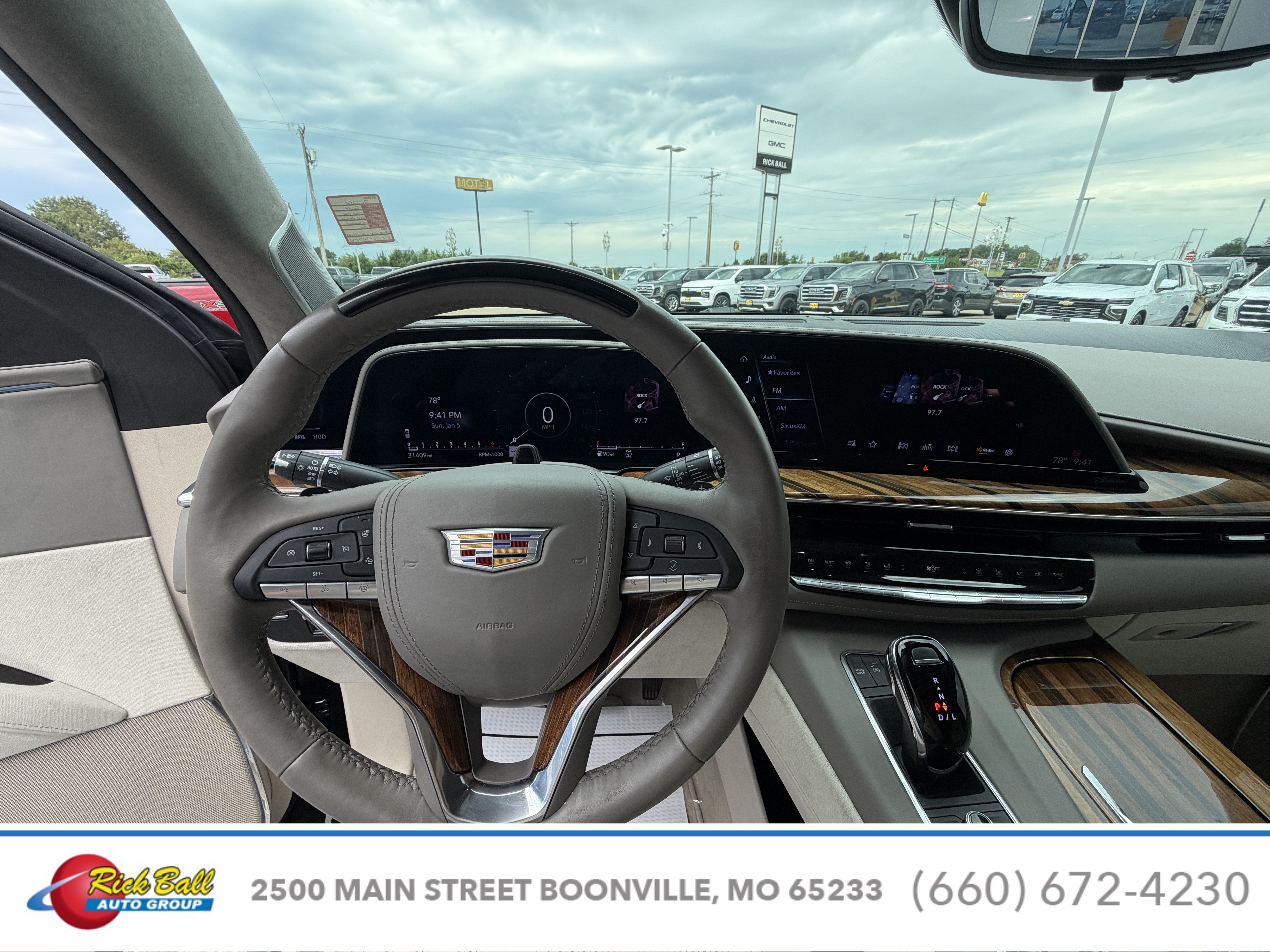 2024 Cadillac Escalade Sport Platinum