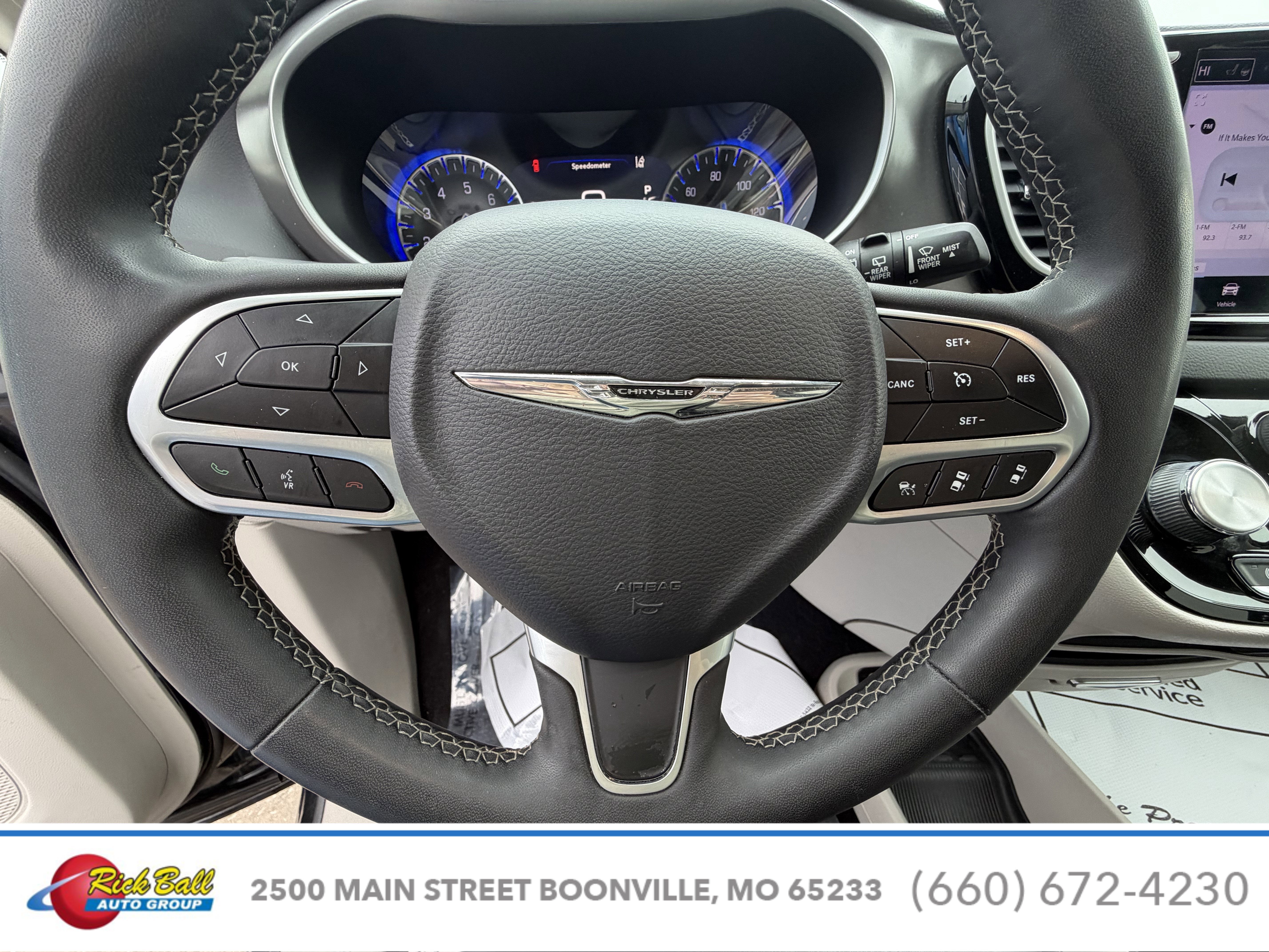 2023 Chrysler Pacifica Touring L