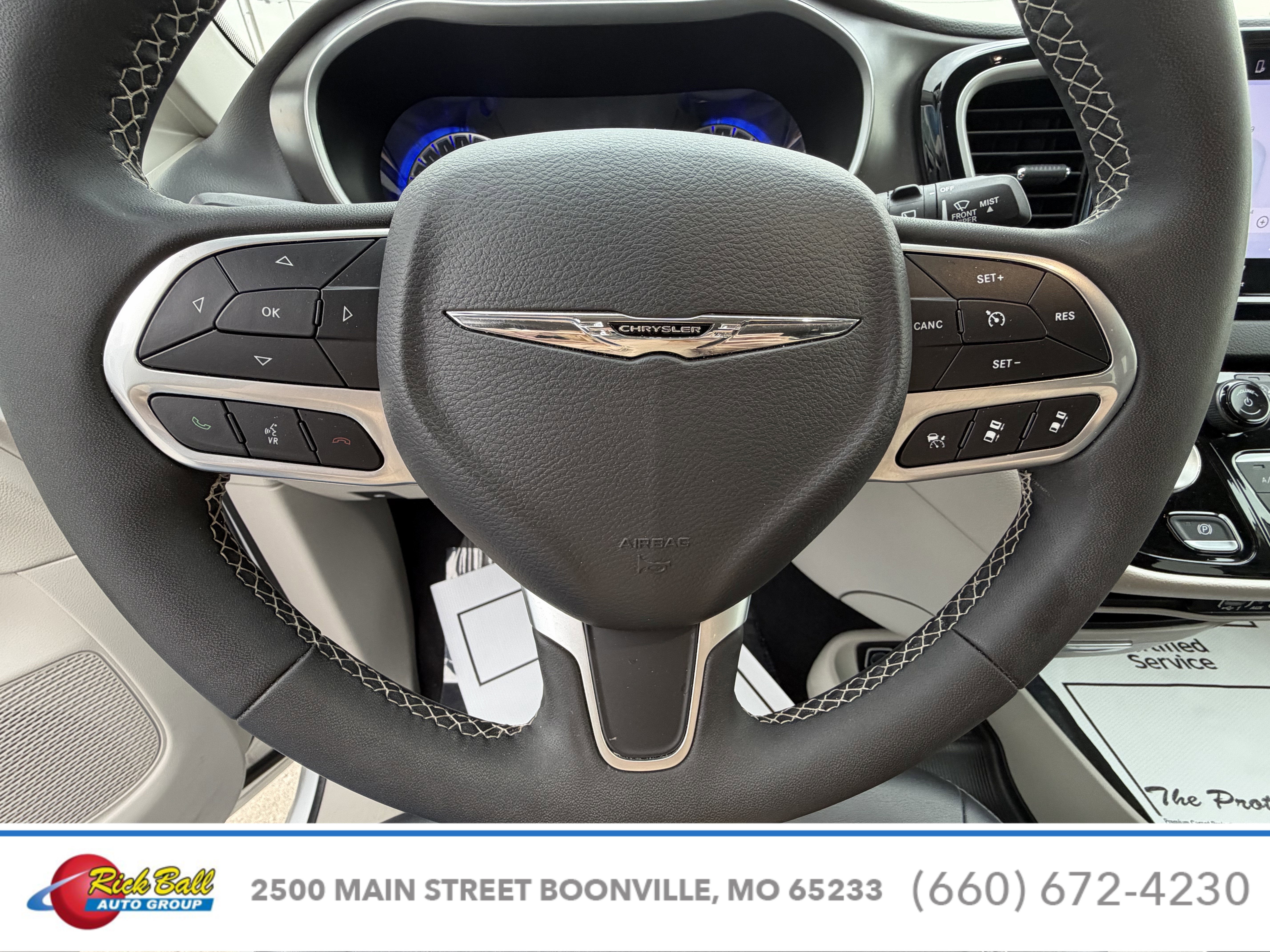 2024 Chrysler Pacifica Touring L