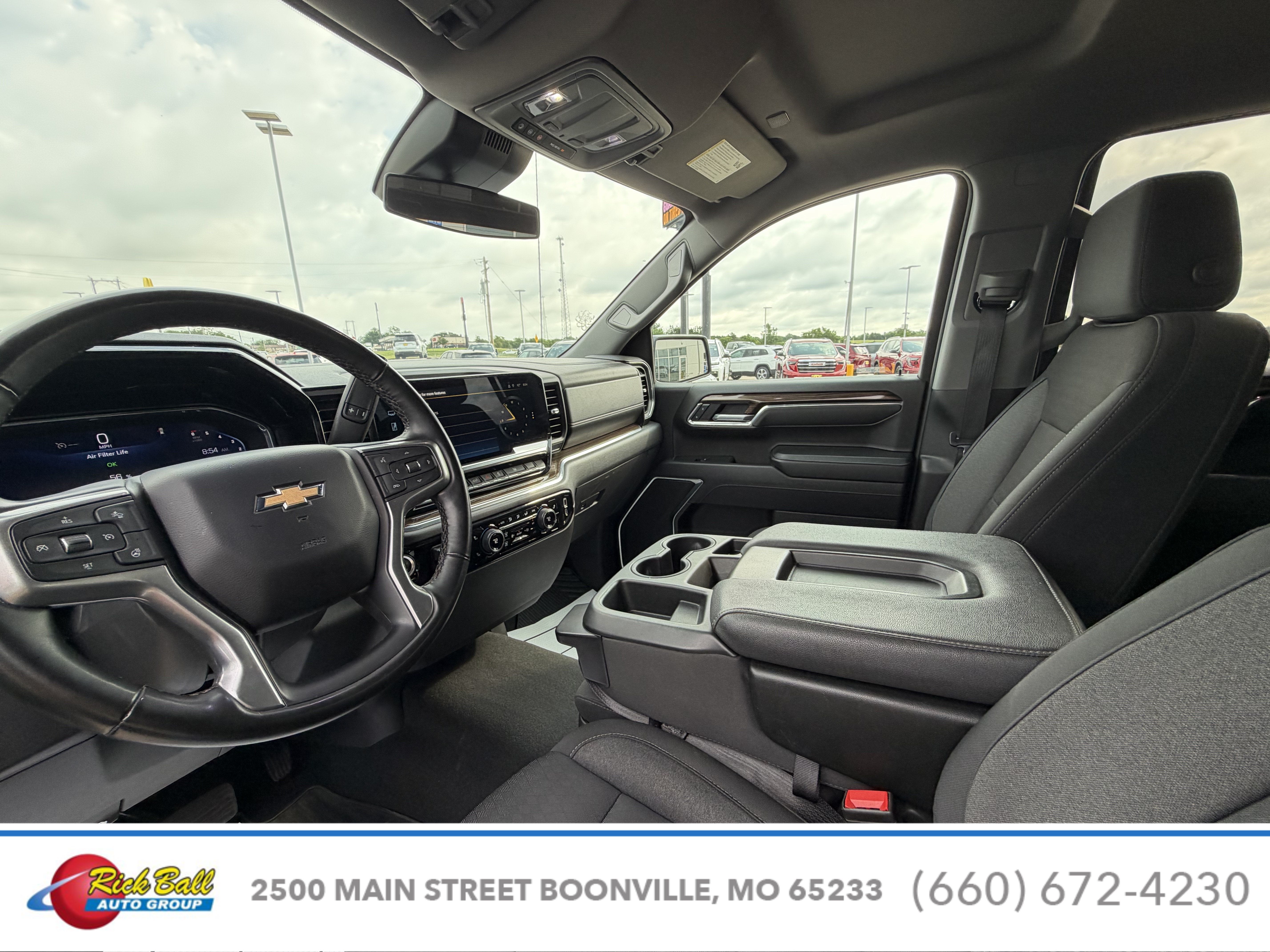 2025 Chevrolet Silverado 1500 LT
