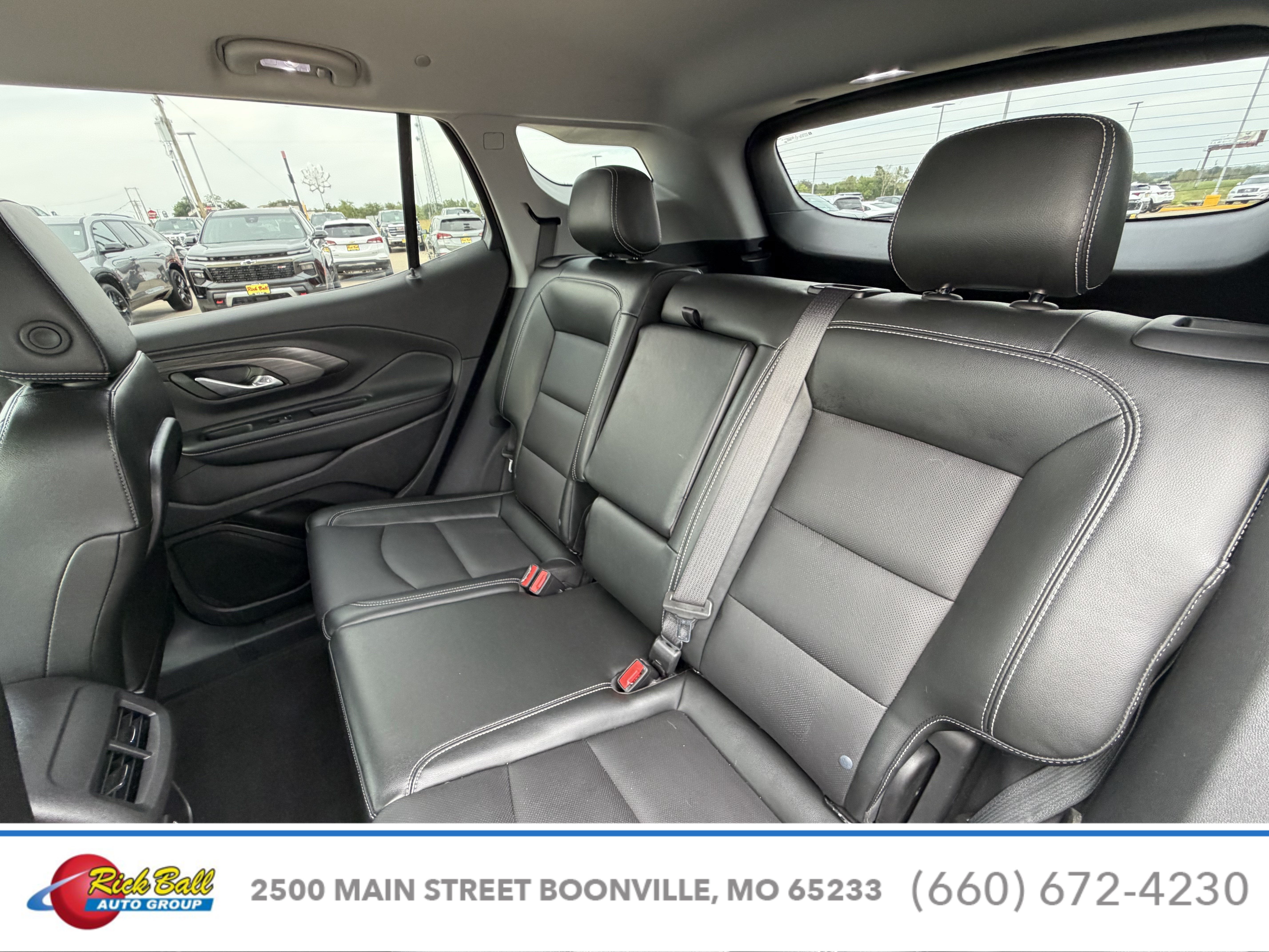 2024 GMC Terrain SLT - Photo 28