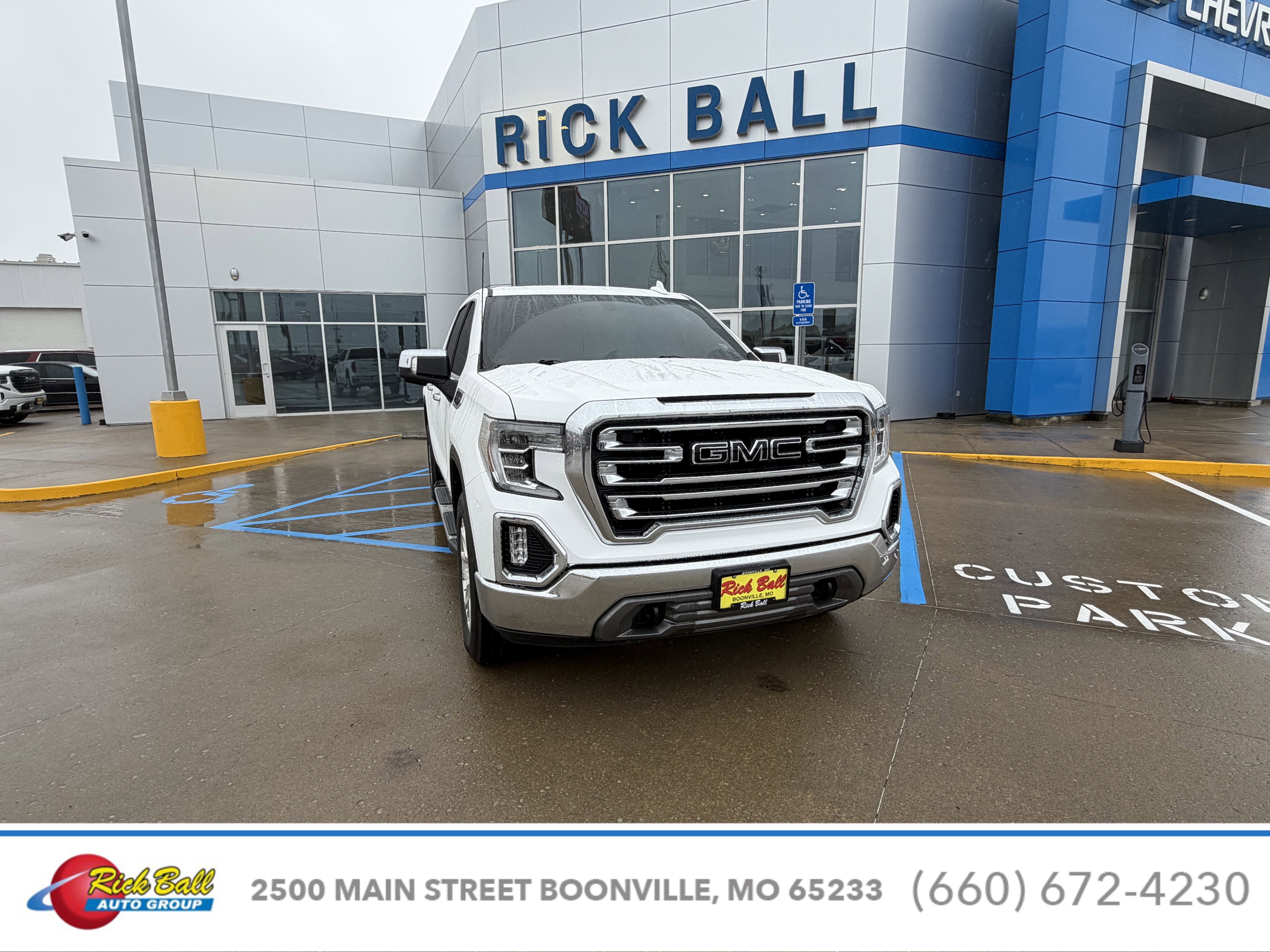 2019 GMC Sierra 4WD Crew Cab Short Box SLT's photo