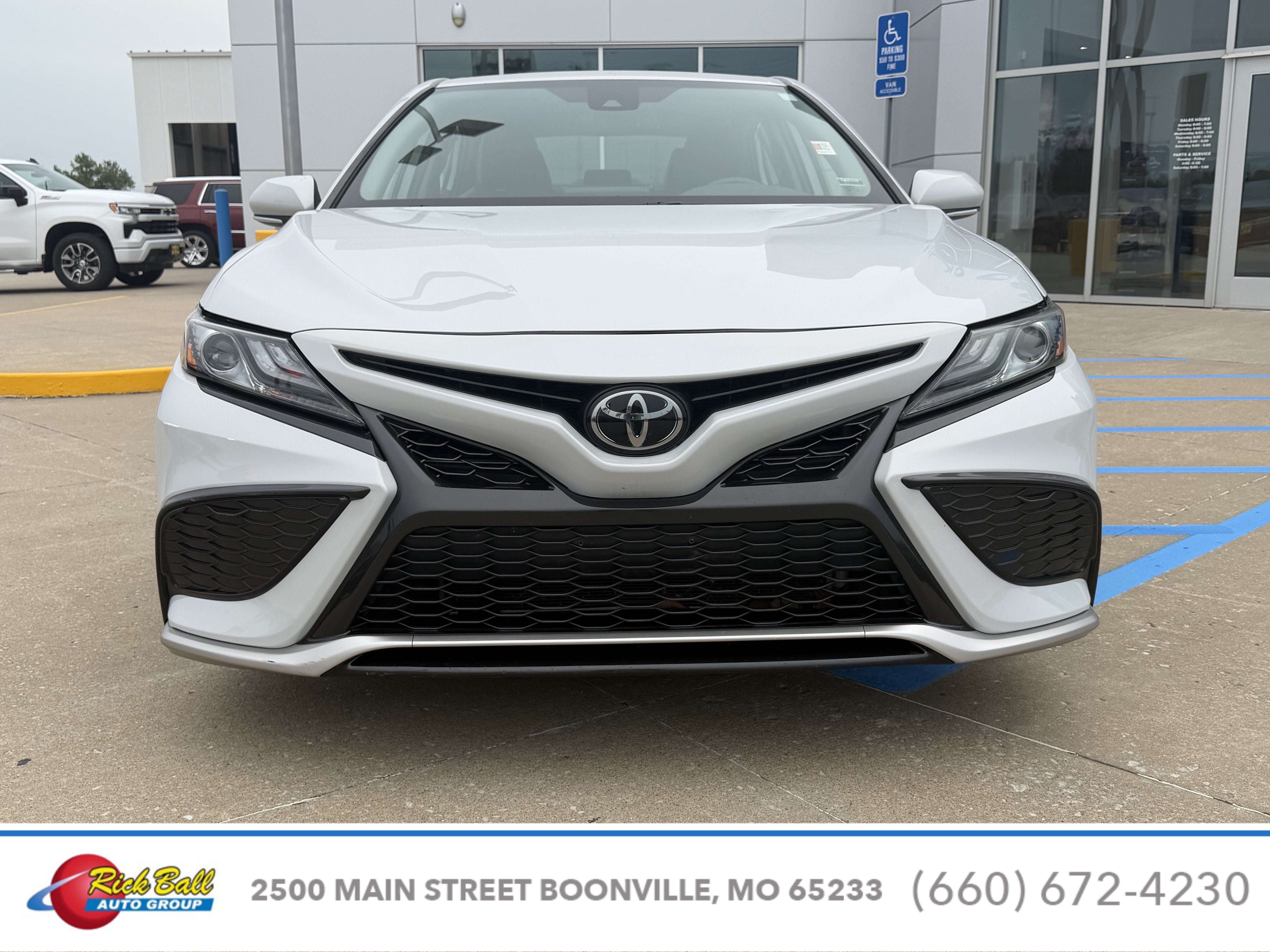 Used 2023 Toyota Camry XSE with VIN 4T1K61AK7PU152207 for sale in Kansas City