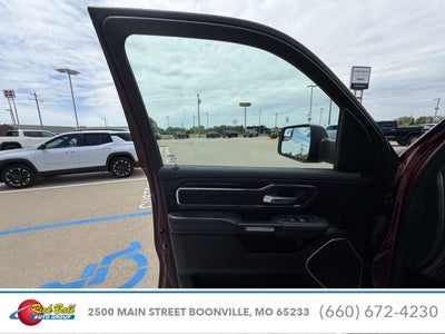 2022 RAM 1500 Laramie Crew Cab 4x2 5'7" Box