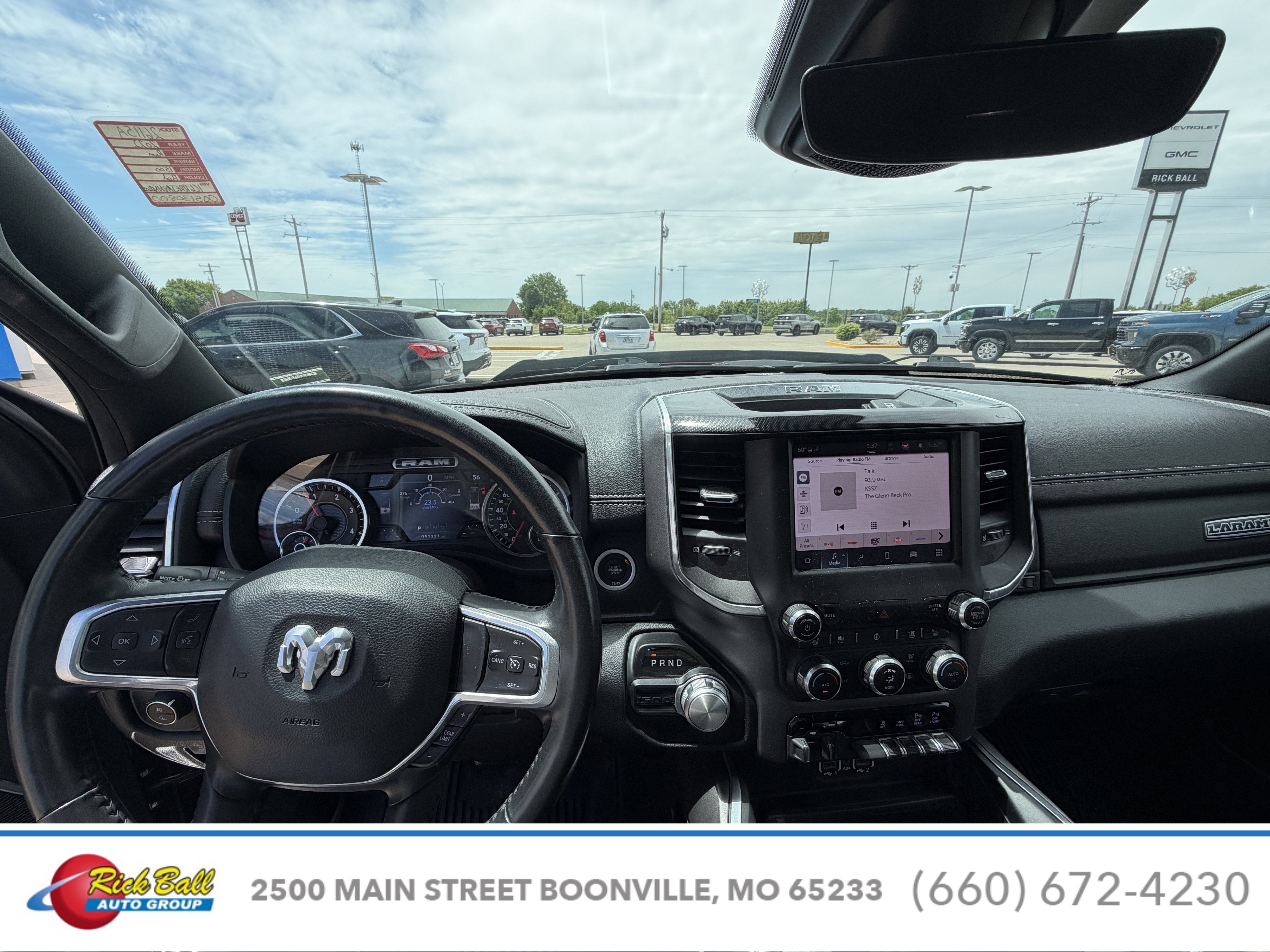 2022 RAM 1500 Laramie Crew Cab 4x2 5'7" Box
