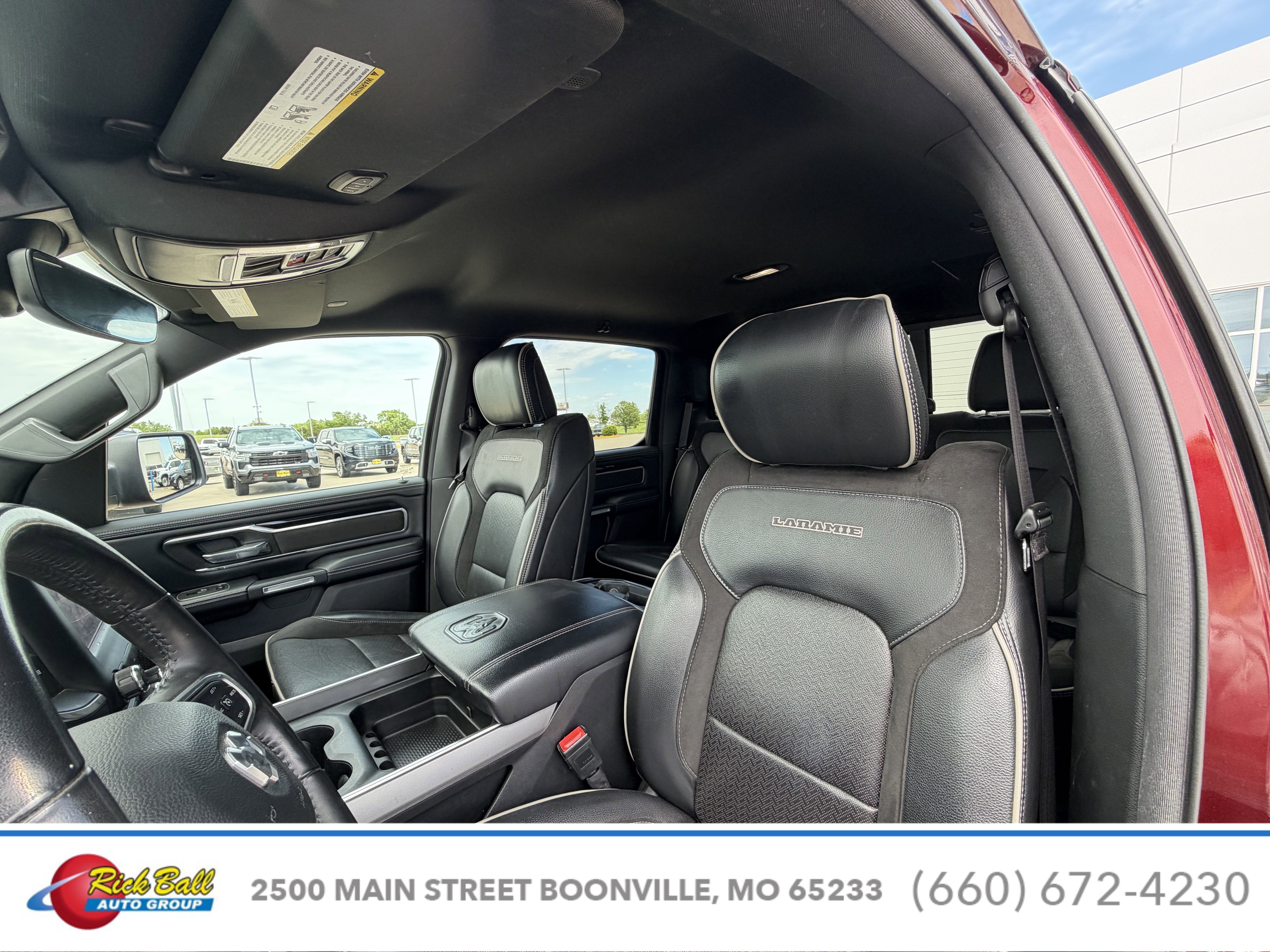 2022 RAM 1500 Laramie Crew Cab 4x2 5'7" Box