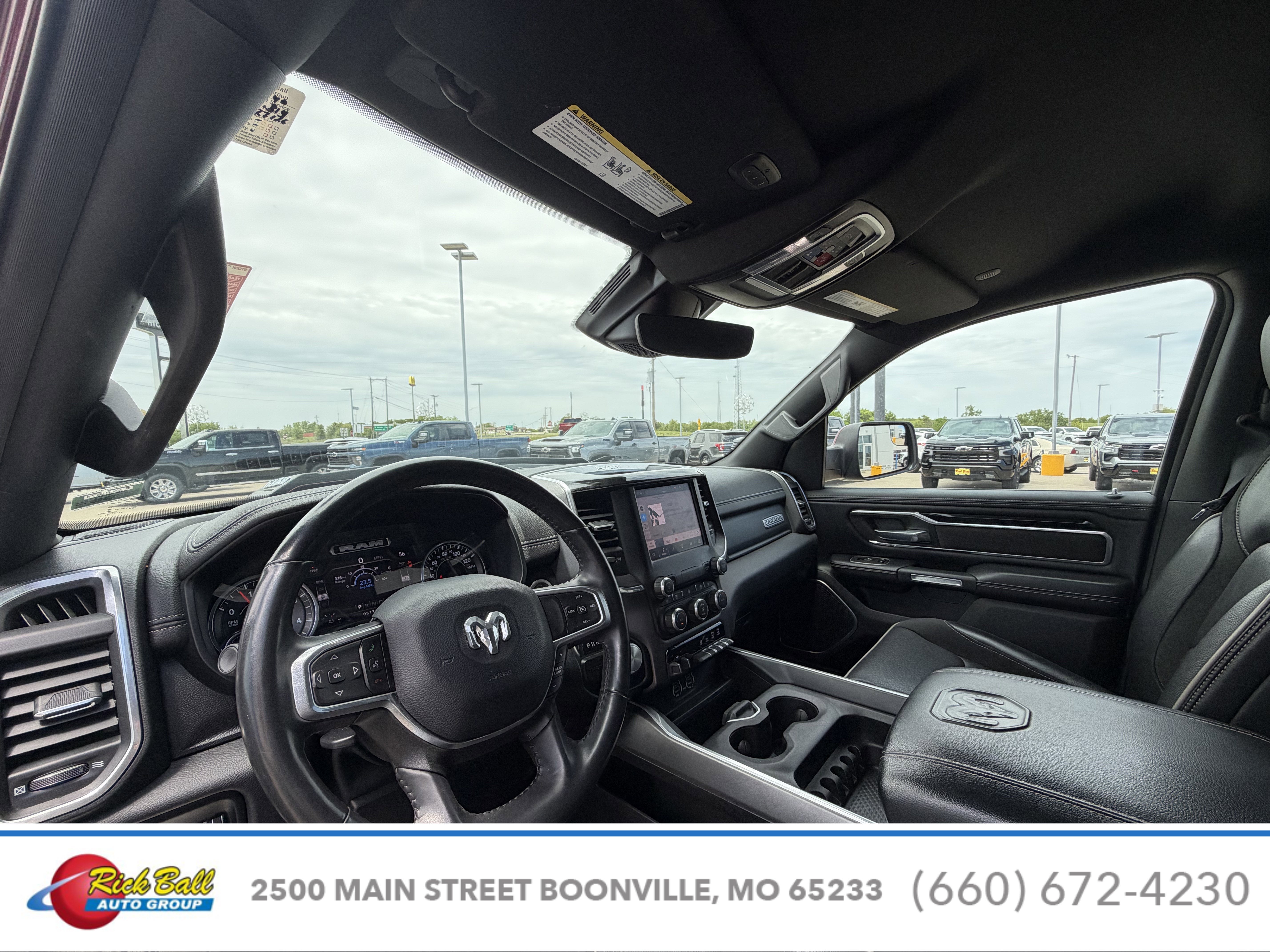 2022 RAM 1500 Laramie Crew Cab 4x2 5'7" Box