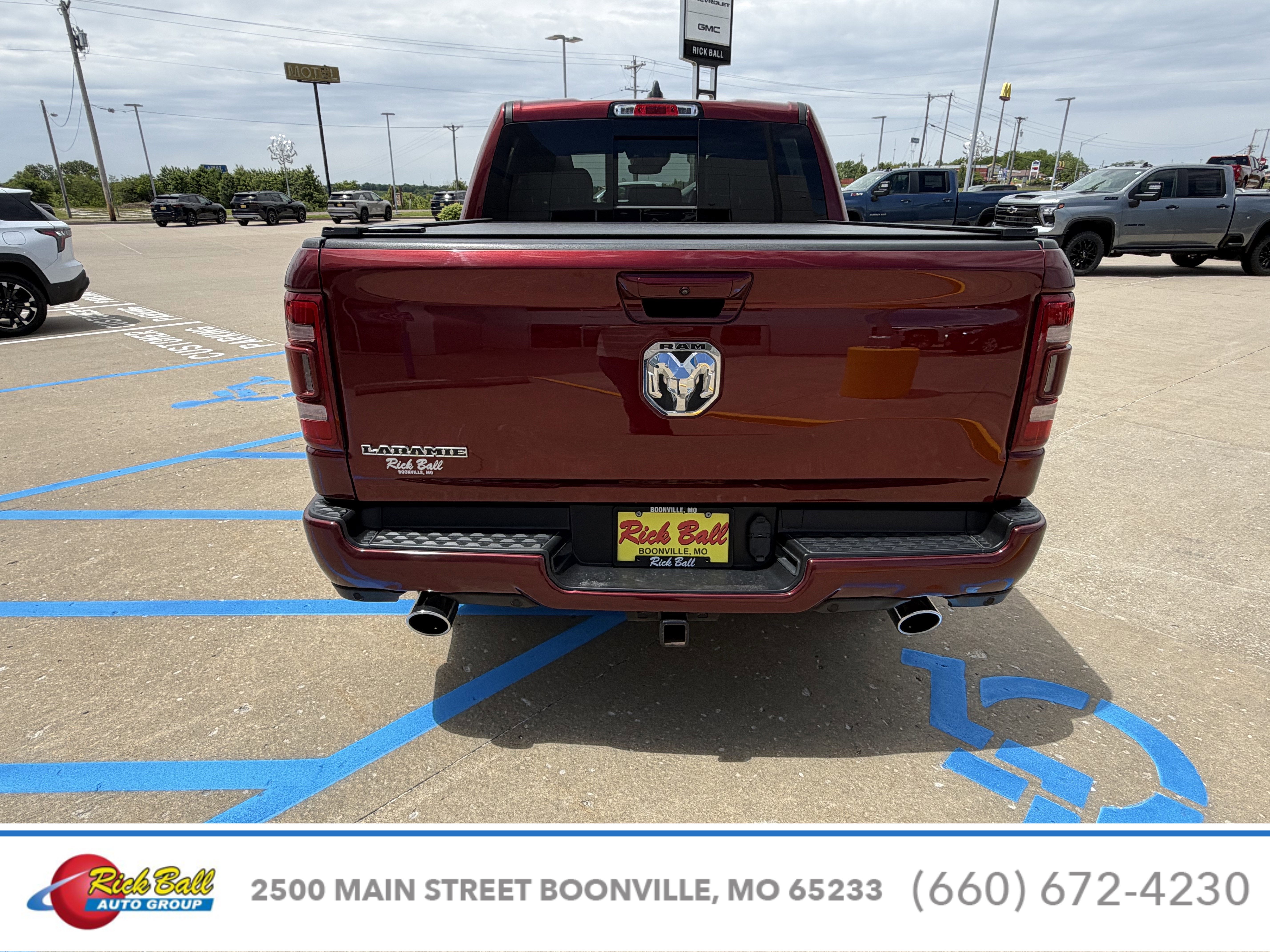 2022 RAM 1500 Laramie Crew Cab 4x2 5'7" Box