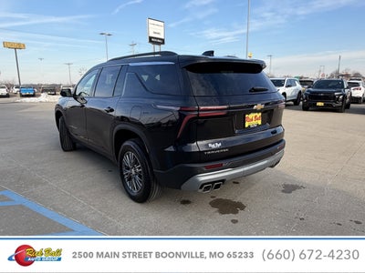 2025 Chevrolet Traverse LT