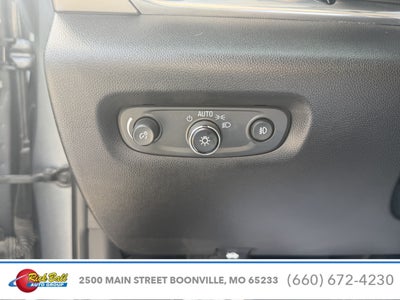2021 Chevrolet Traverse LT Cloth