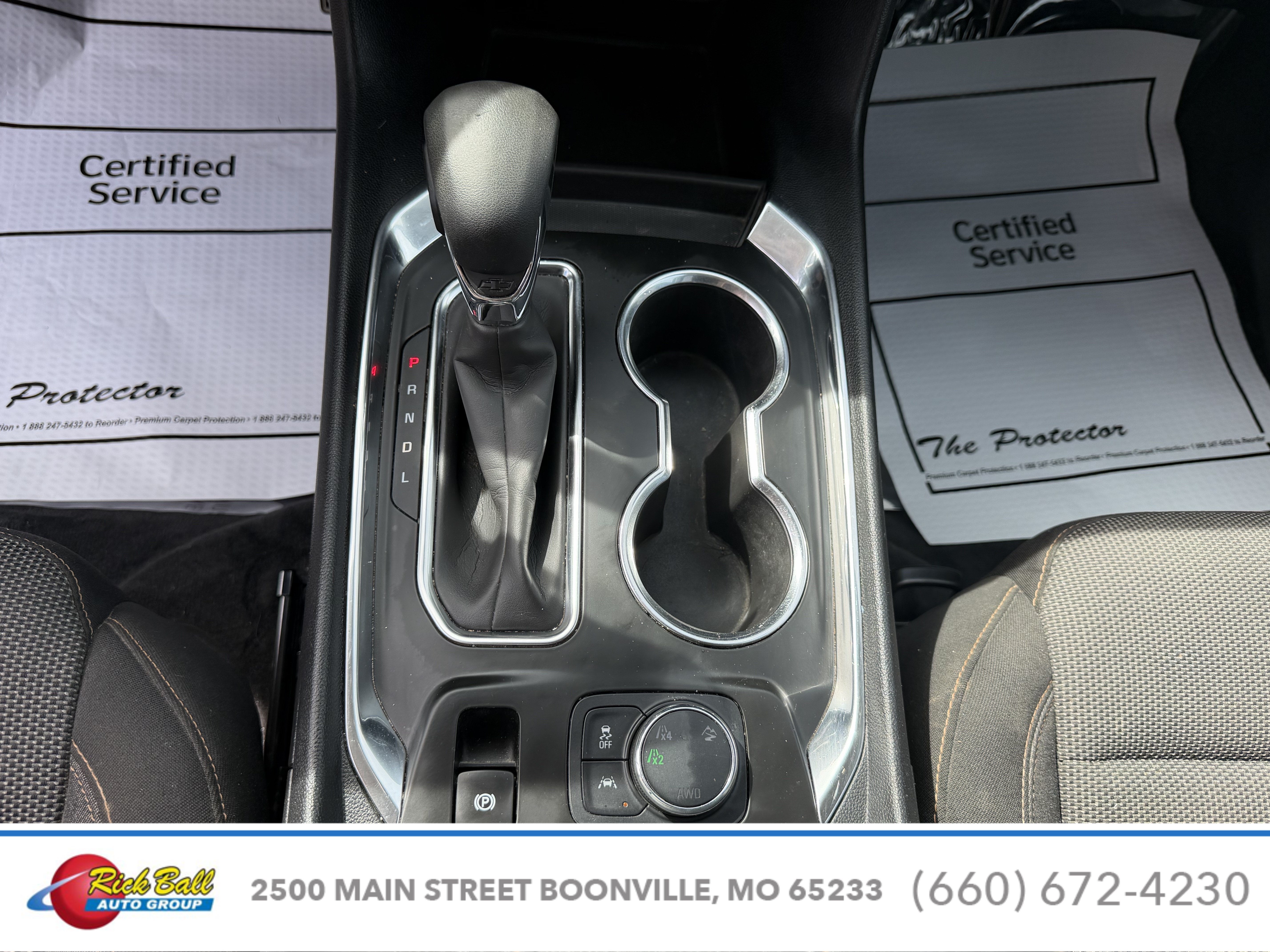 2021 Chevrolet Traverse LT Cloth