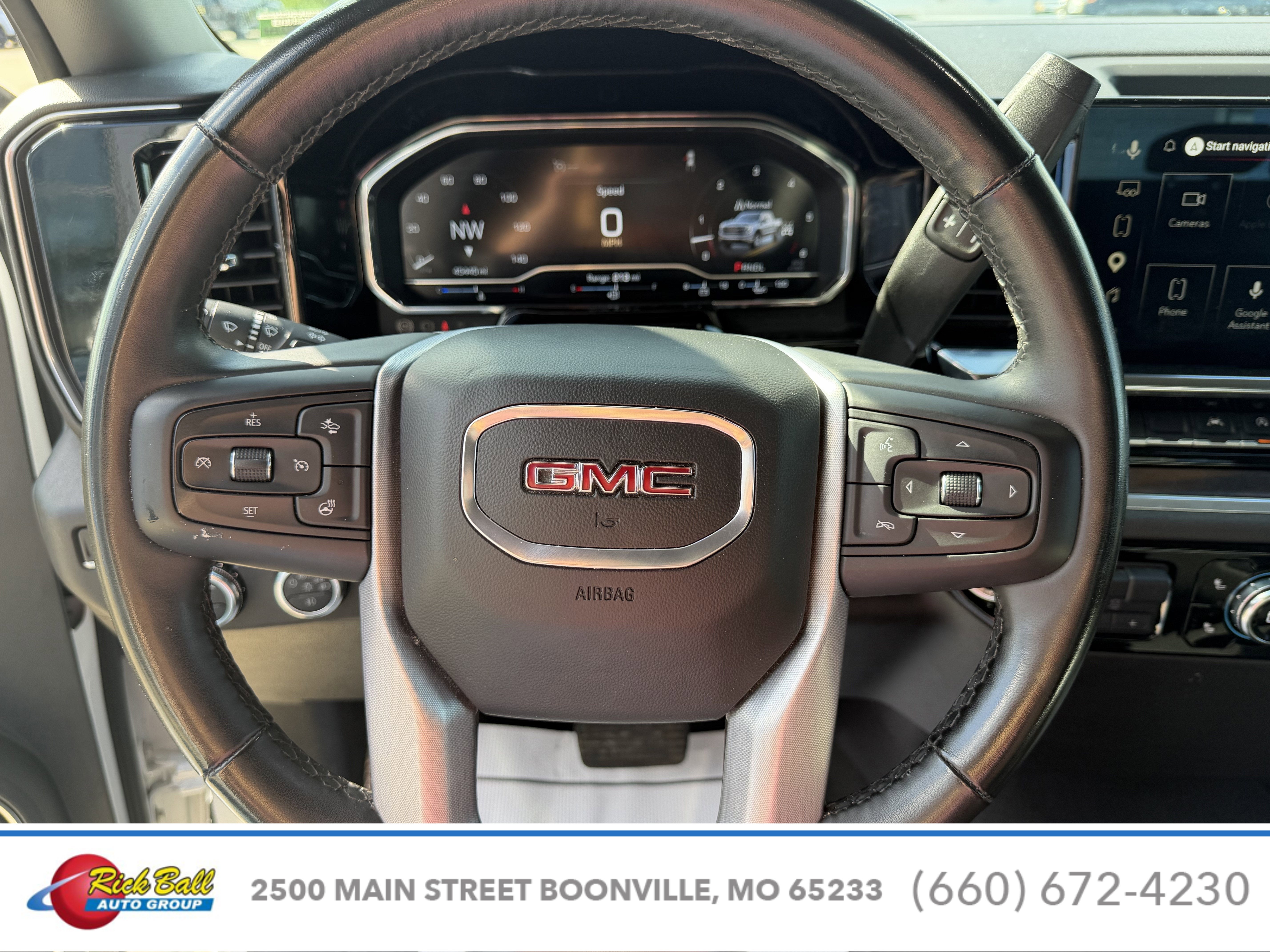 2025 GMC Sierra 1500 SLT