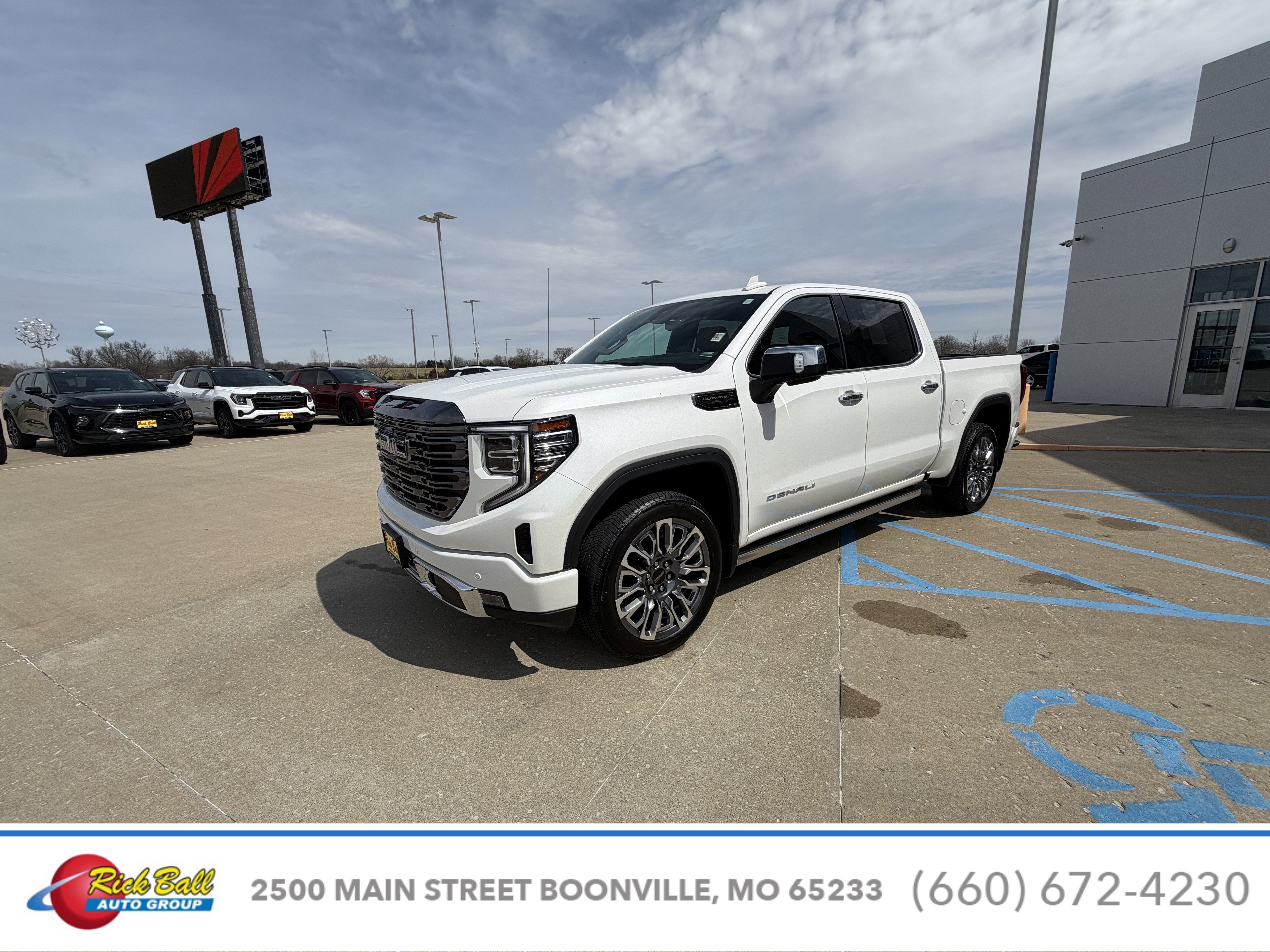Used 2024 GMC Sierra 1500 Denali Denali Ultimate with VIN 1GTUUHEL8RZ350525 for sale in Kansas City