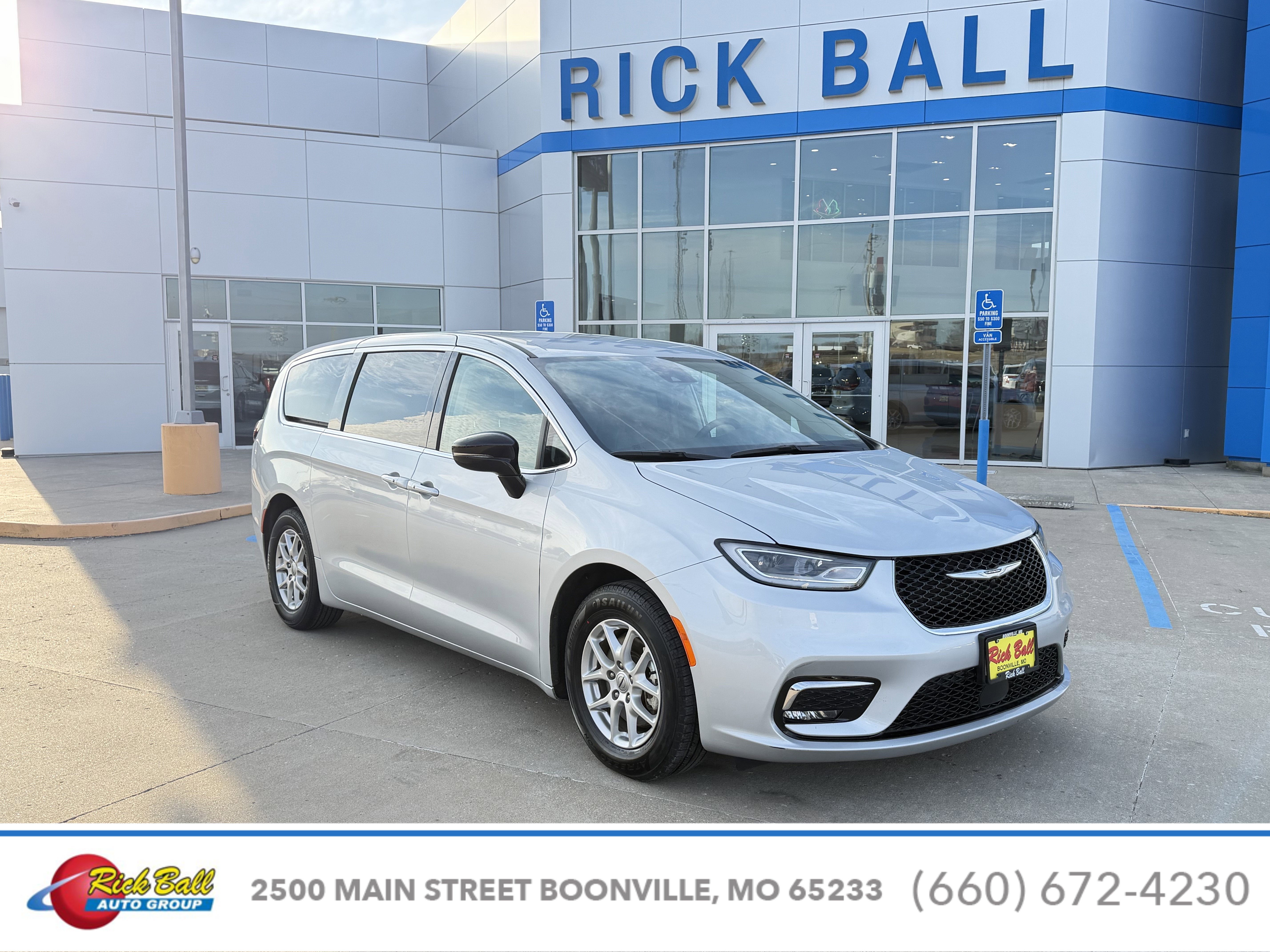 2024 Chrysler Pacifica