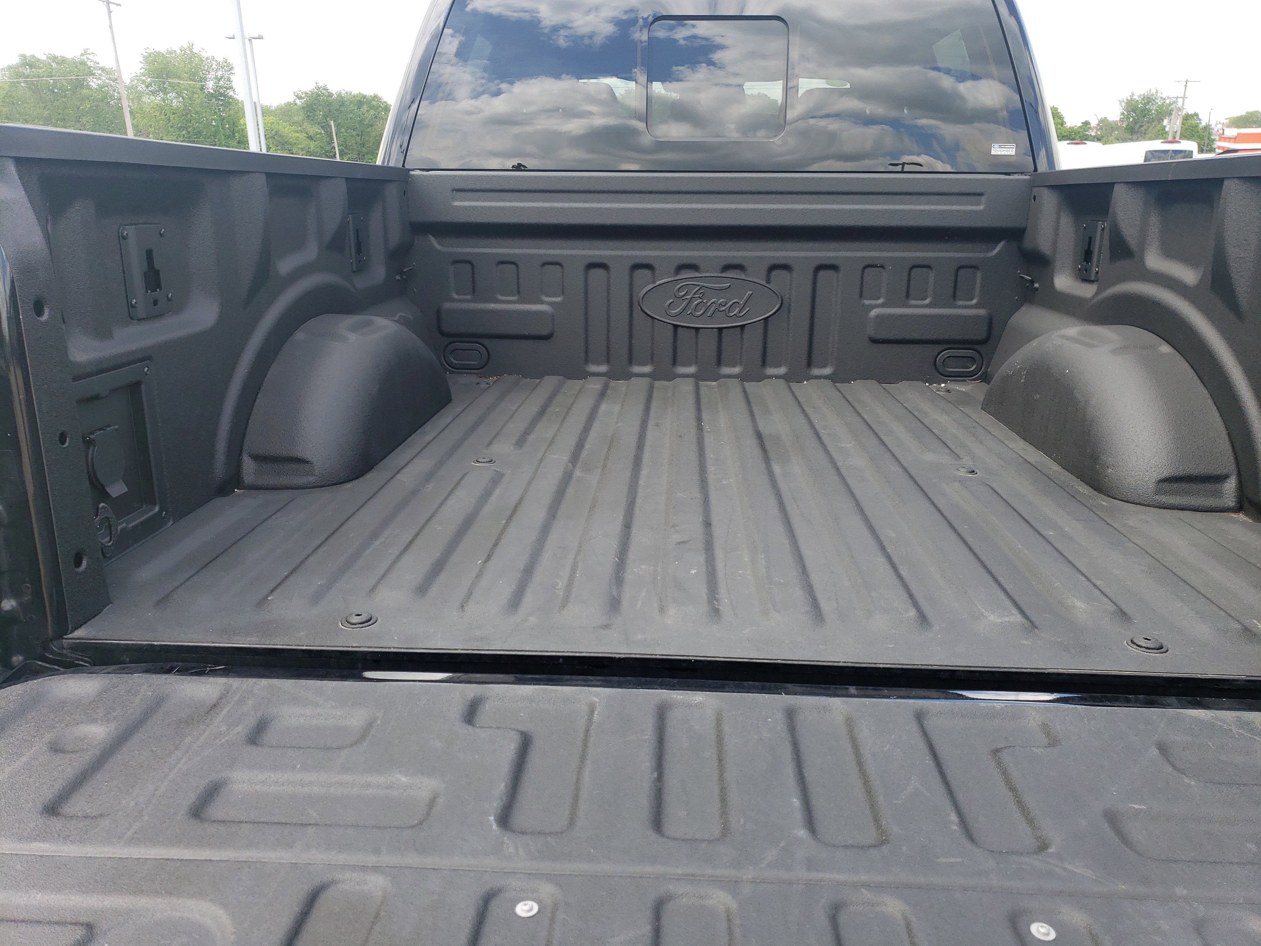 2023 Ford F-150 Base