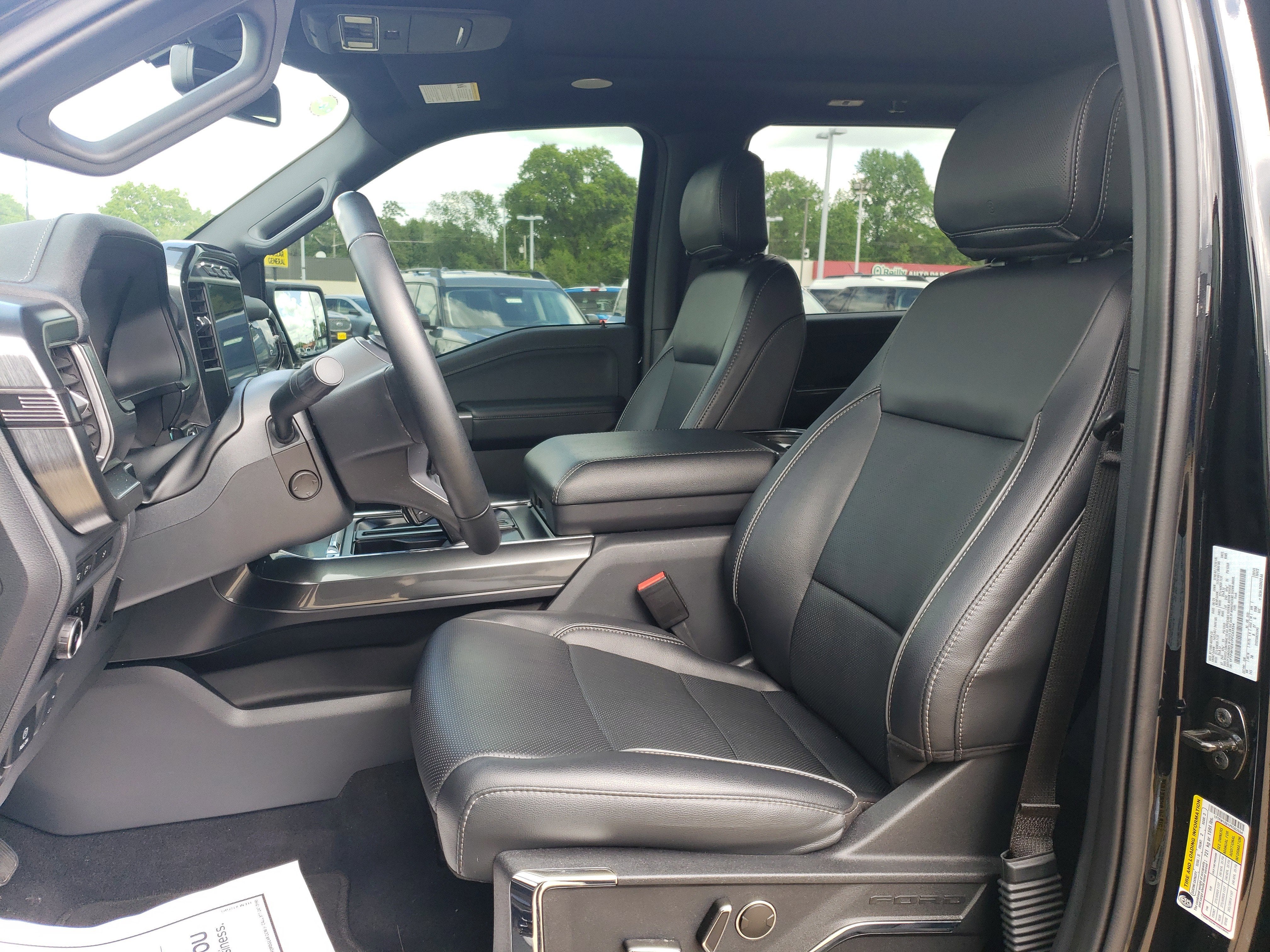 2023 Ford F-150 Base