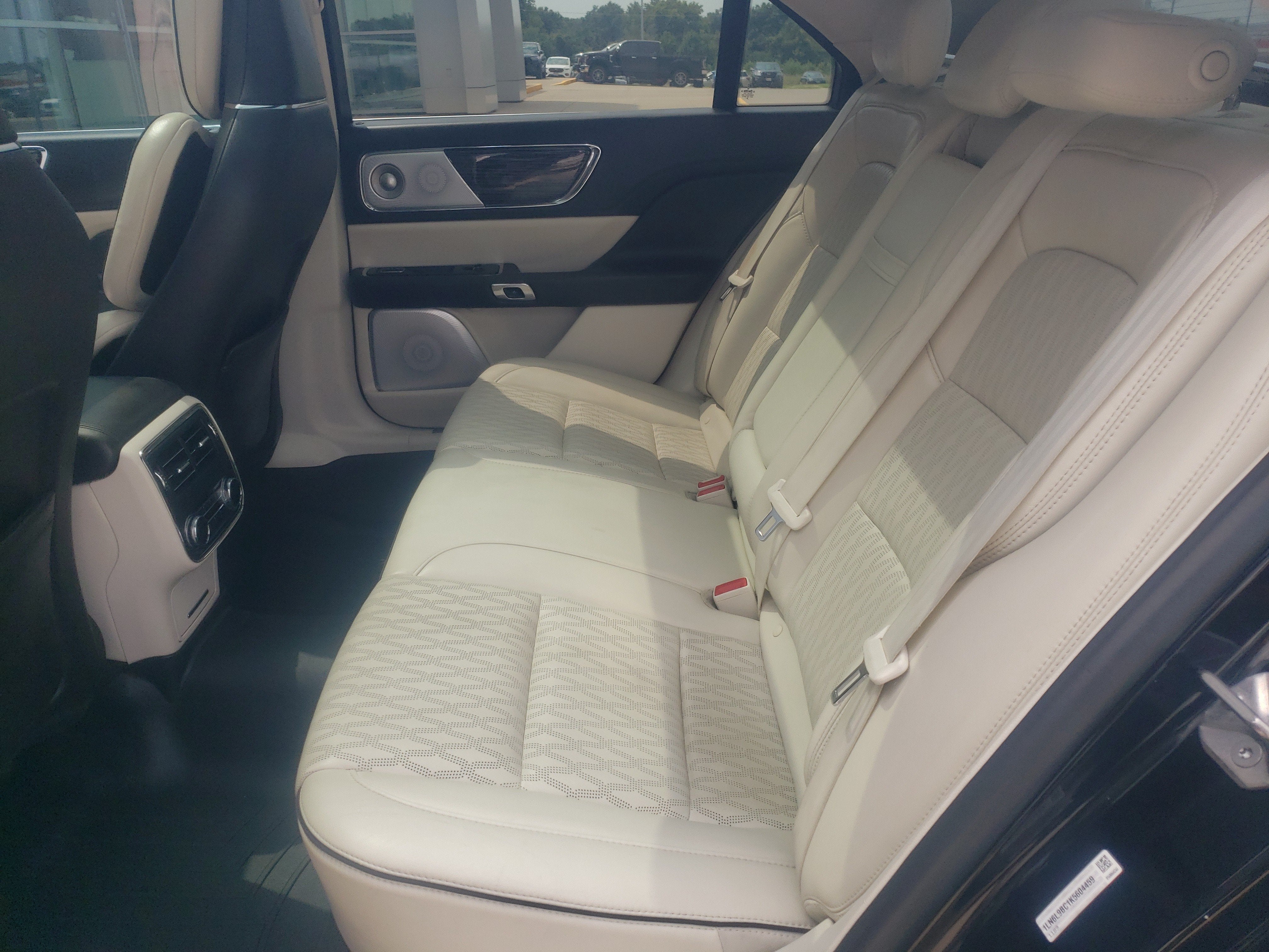 2019 Lincoln Continental Black Label