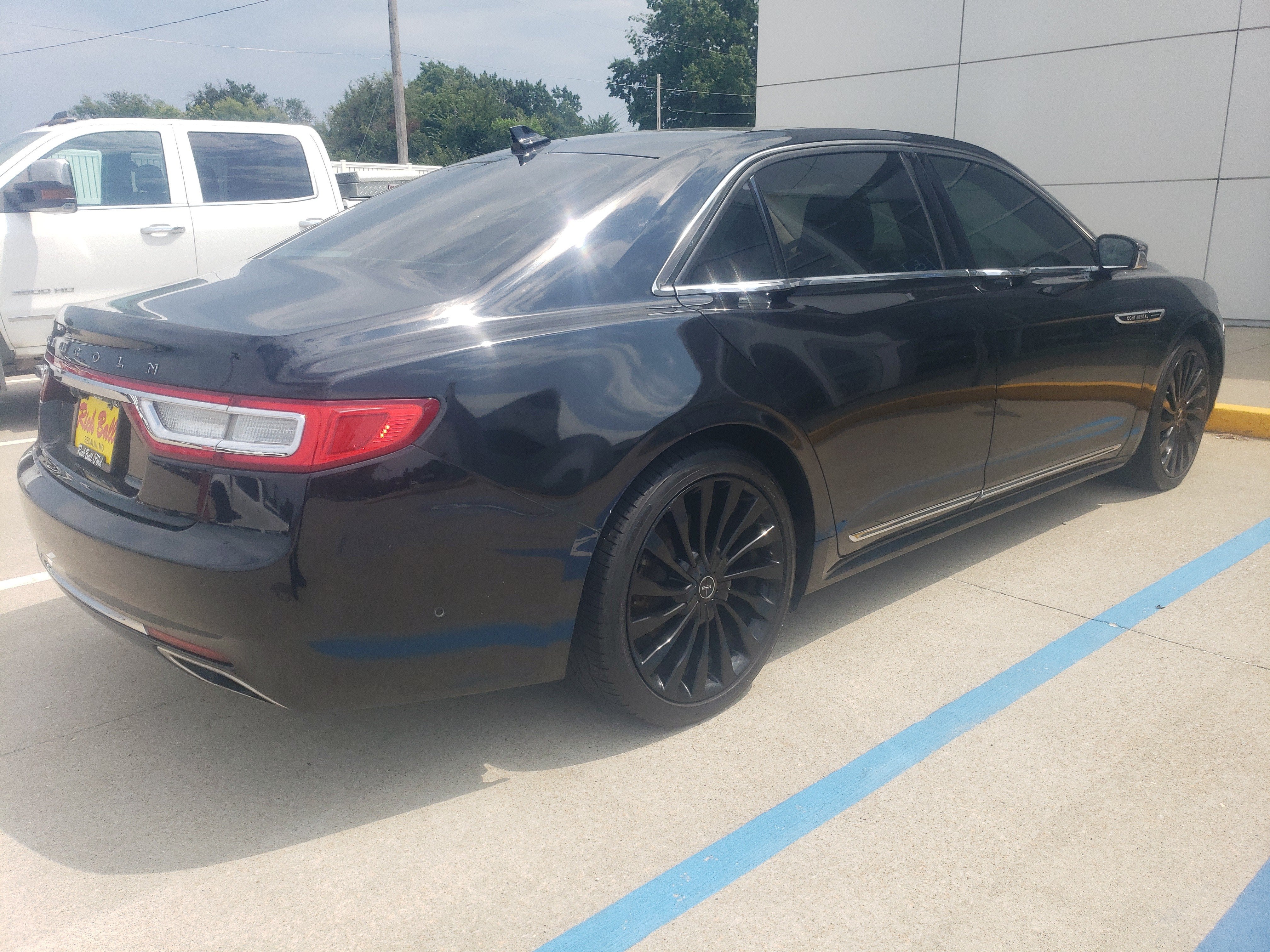 2019 Lincoln Continental Black Label