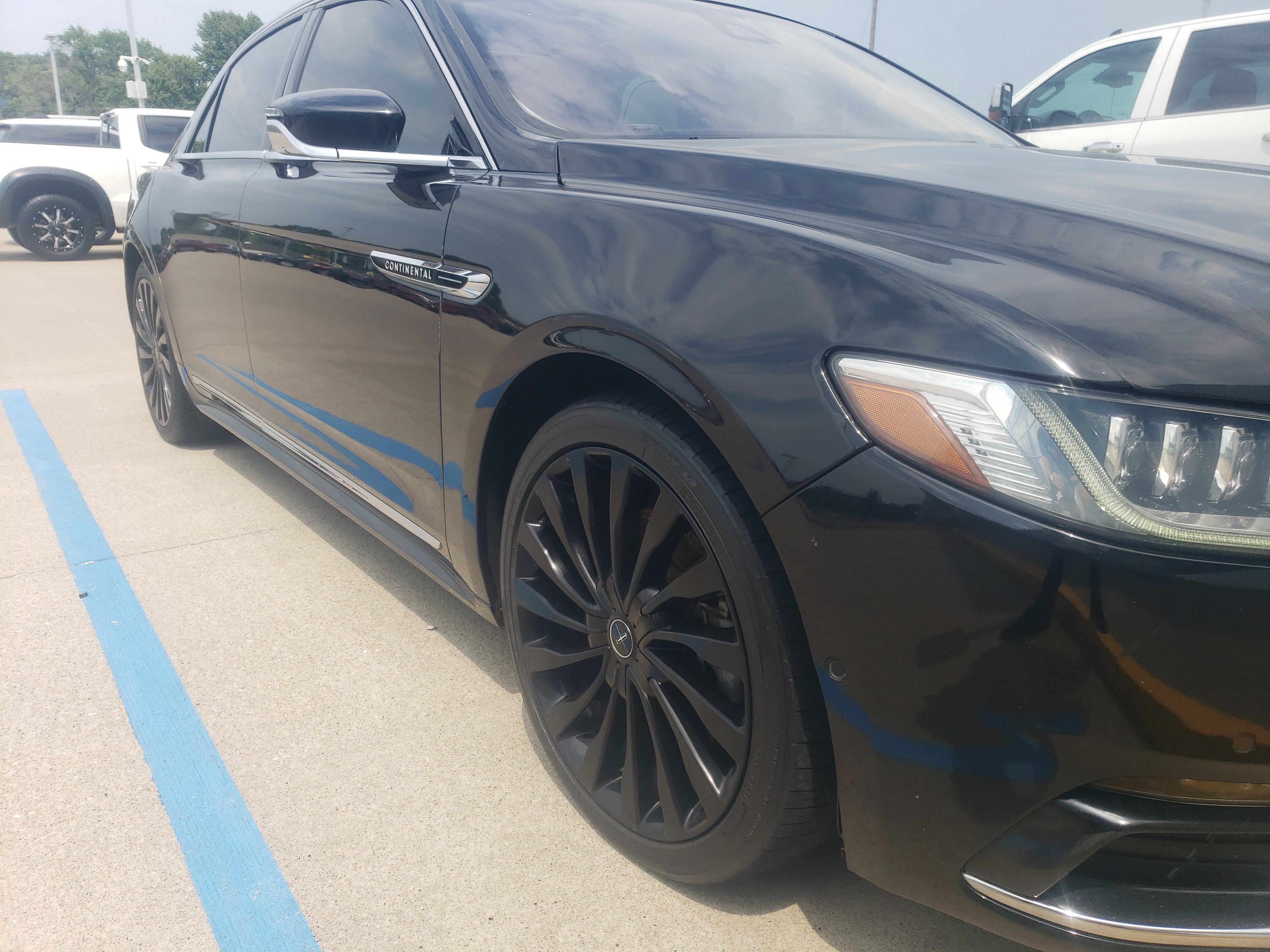 2019 Lincoln Continental Black Label
