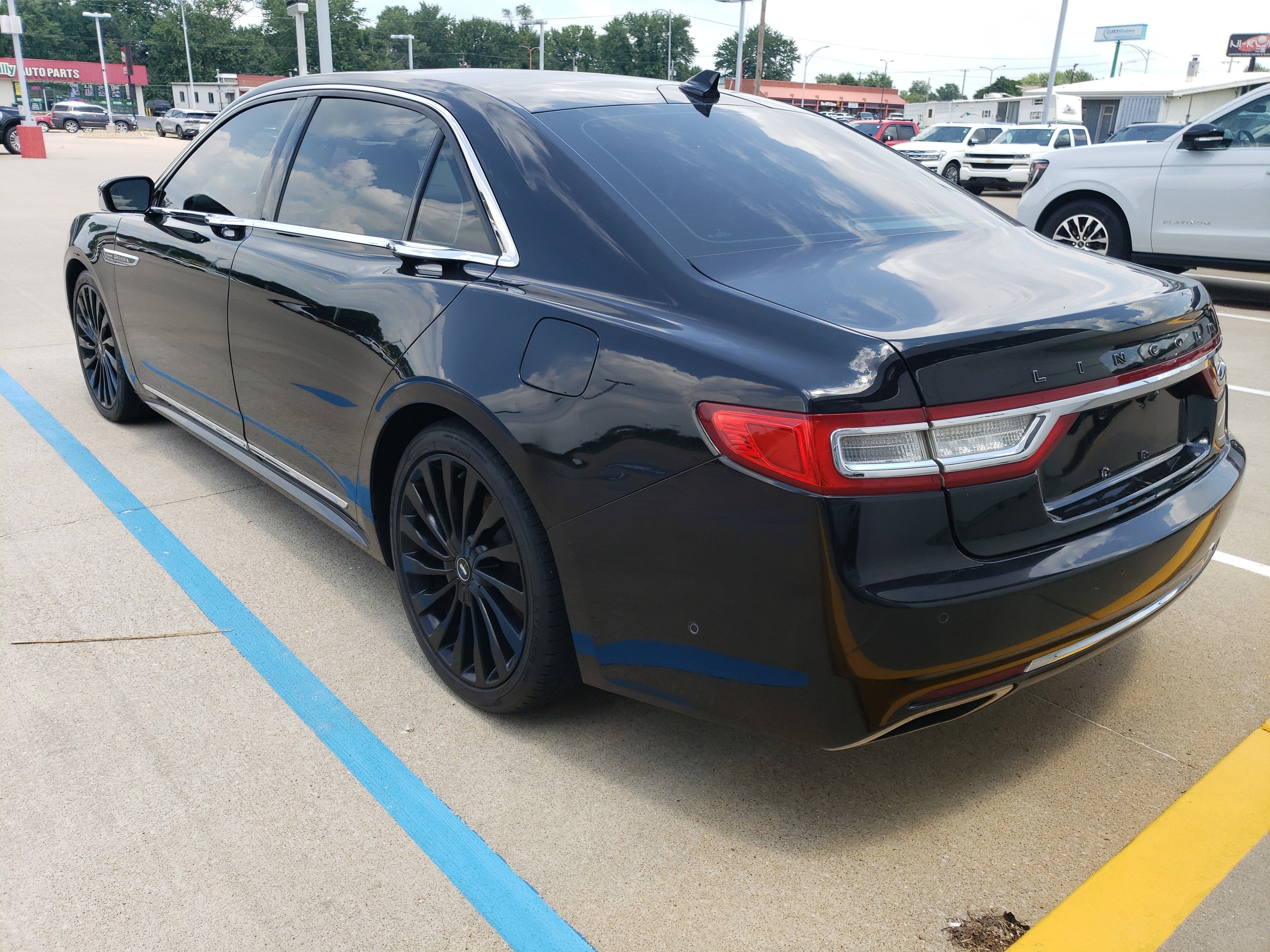 2019 Lincoln Continental Black Label