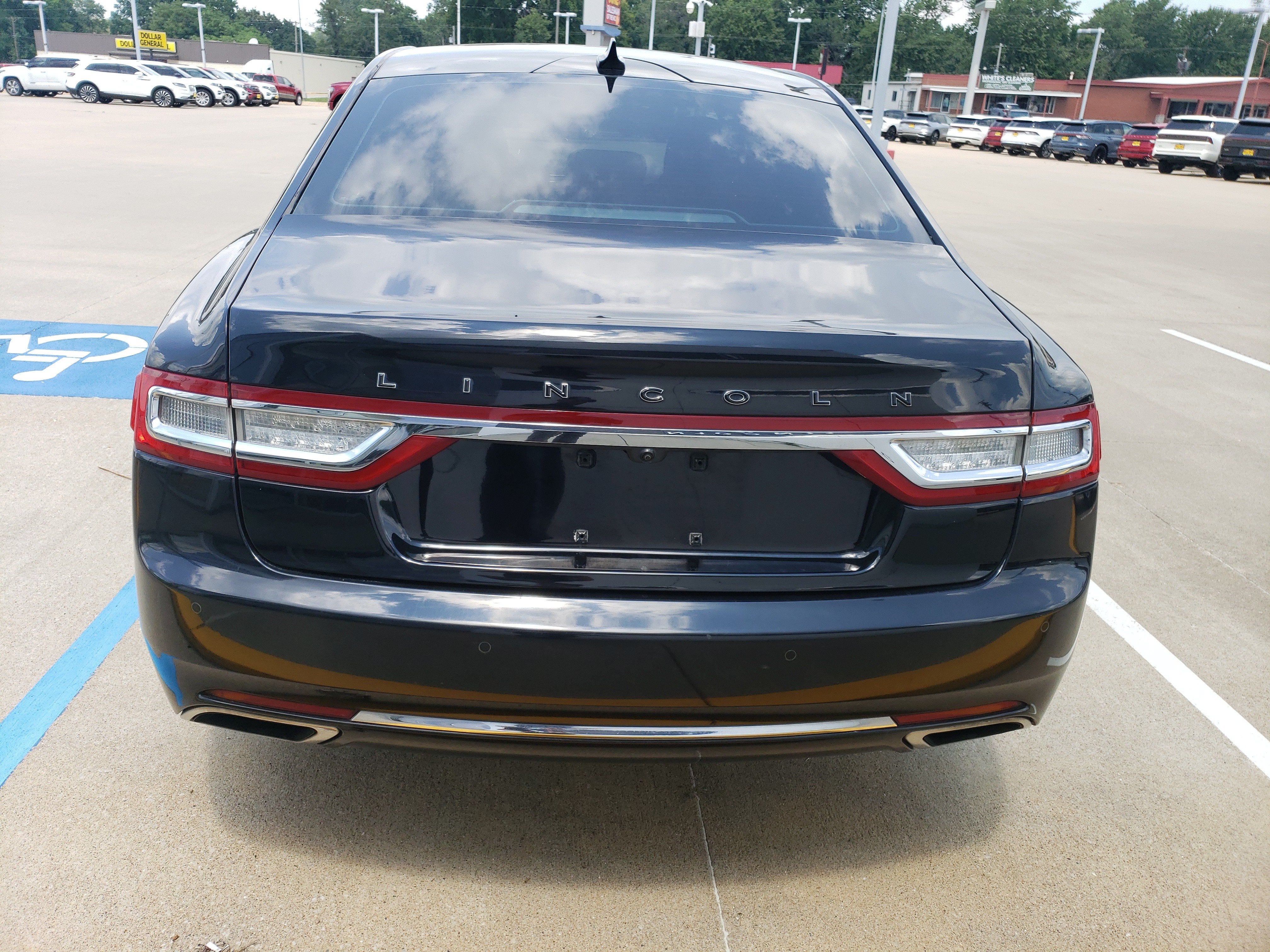 2019 Lincoln Continental Black Label
