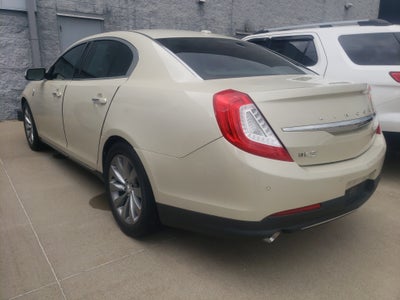 2015 Lincoln MKS Base