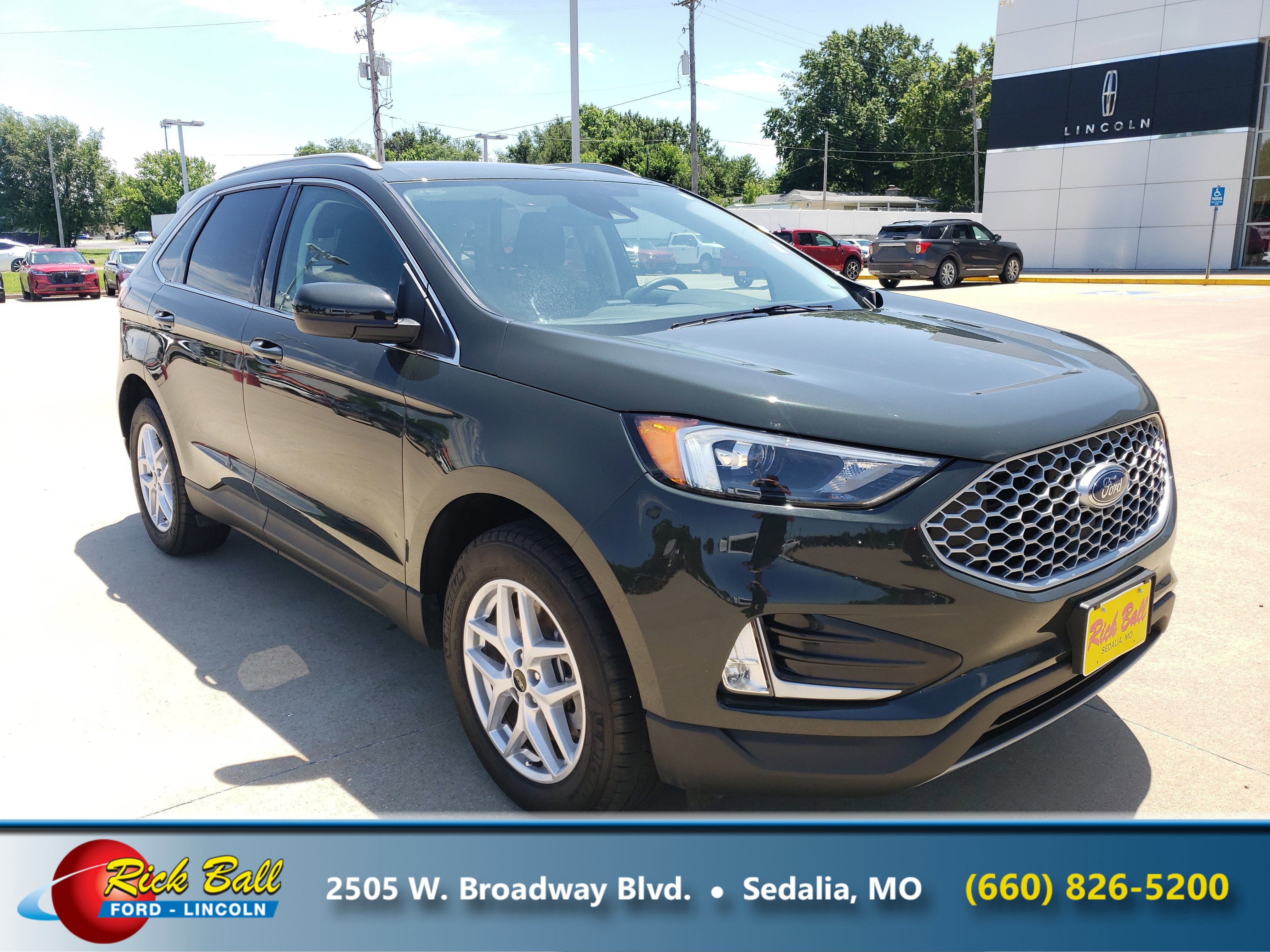2023 Ford Edge Base