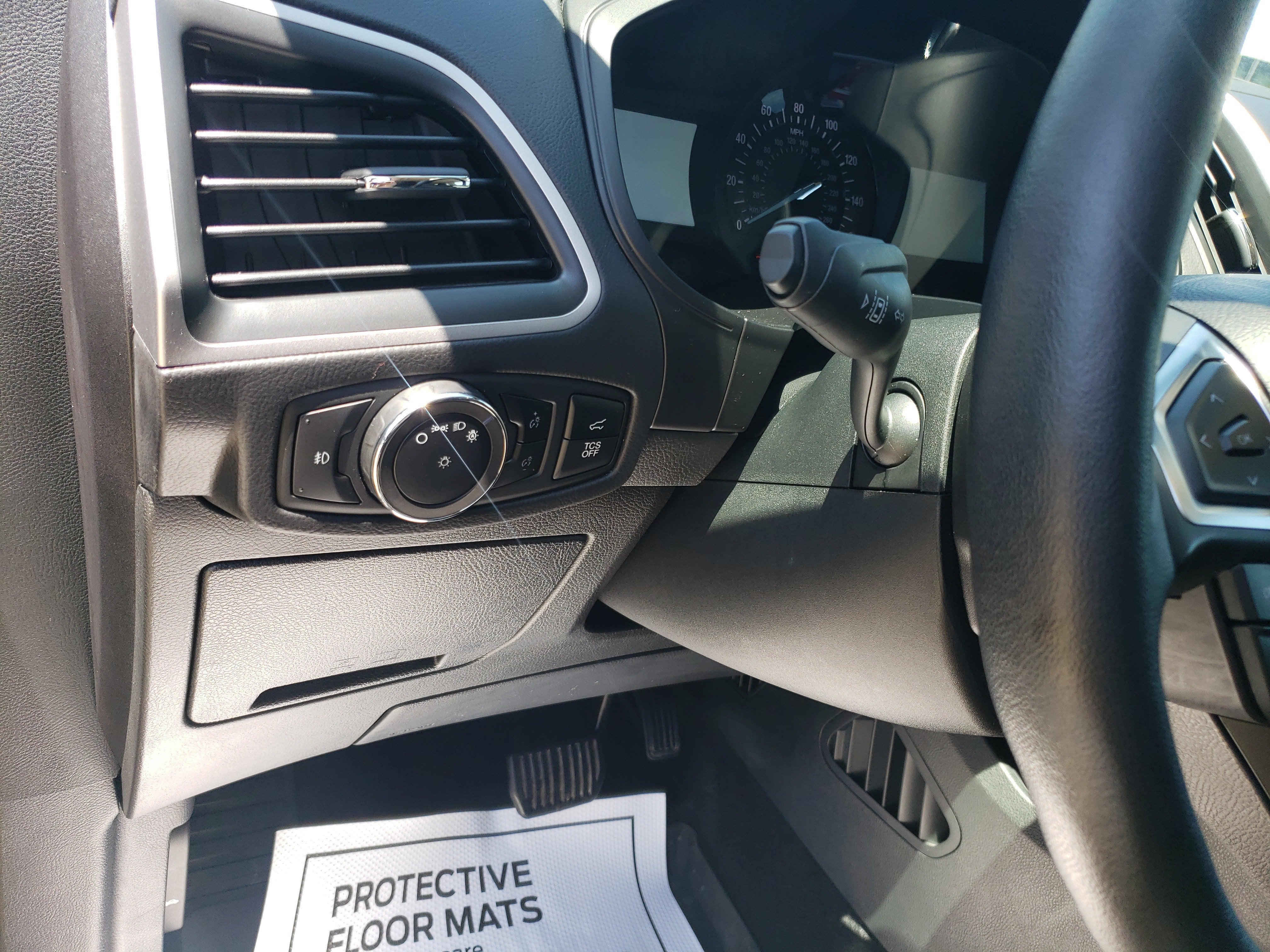 2023 Ford Edge Base
