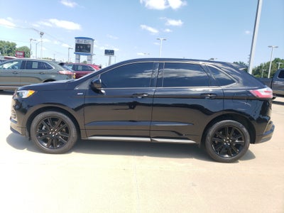 2024 Ford Edge Base