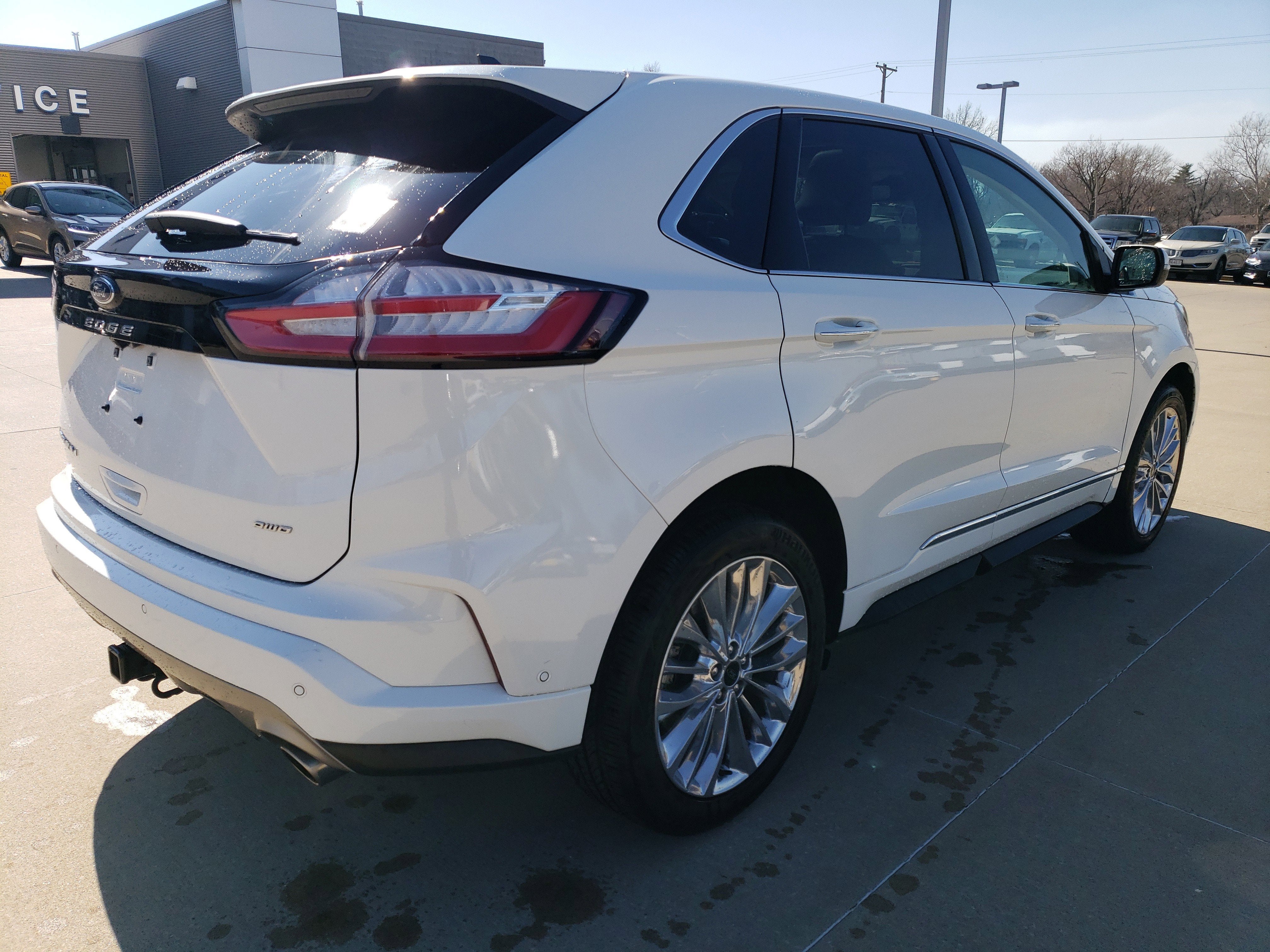 2024 Ford Edge Titanium