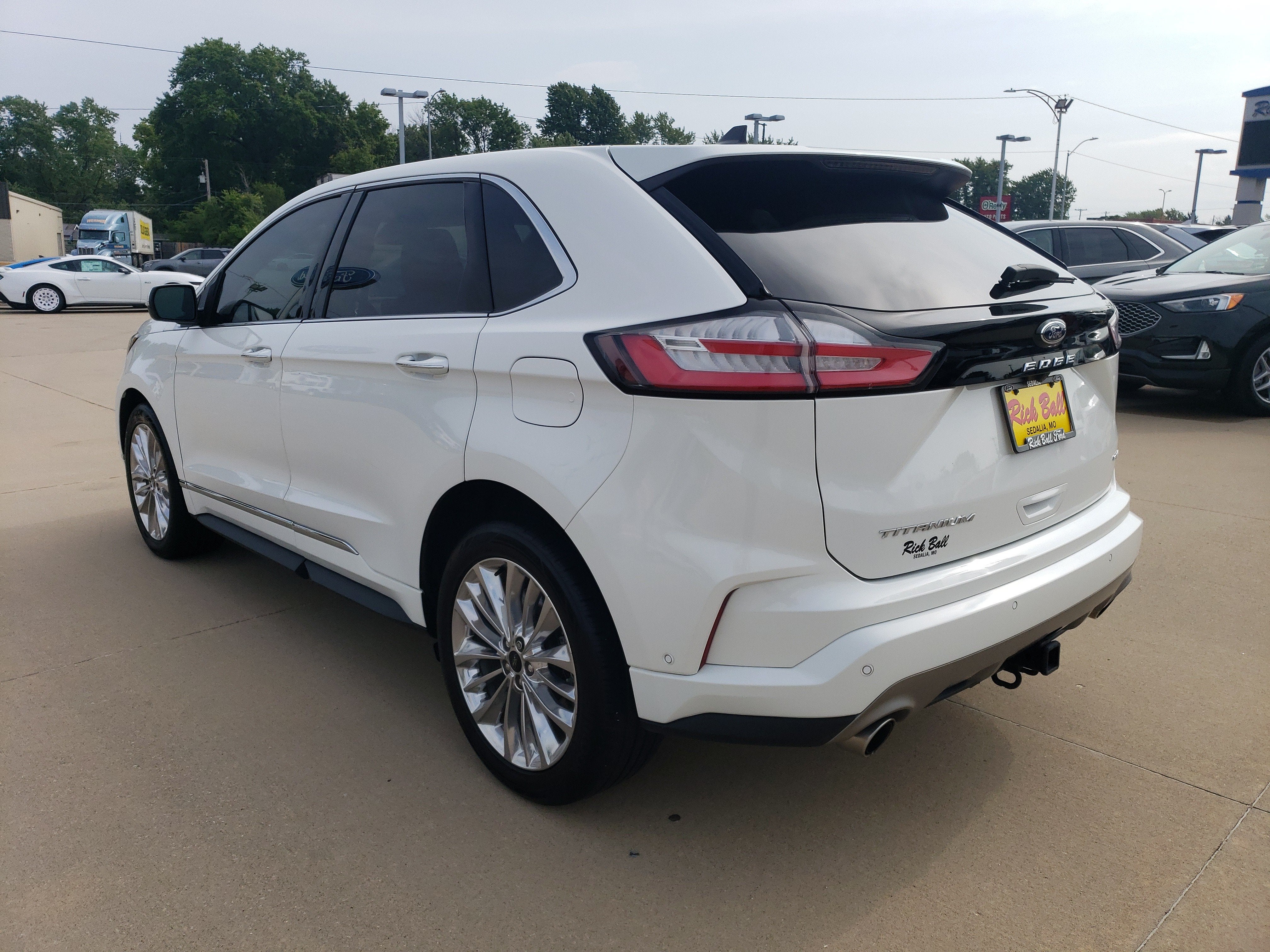 2024 Ford Edge Titanium