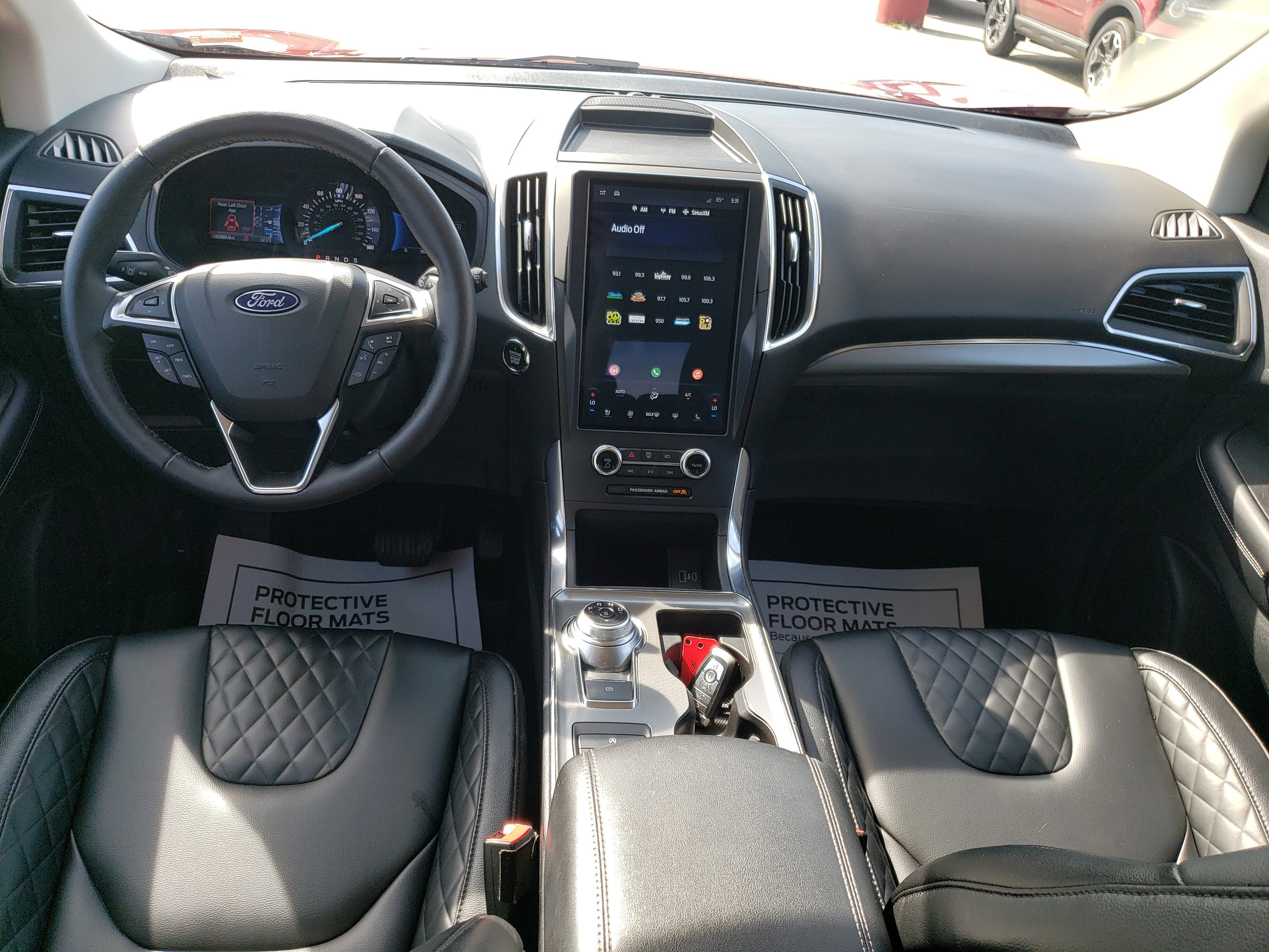 2023 Ford Edge Titanium