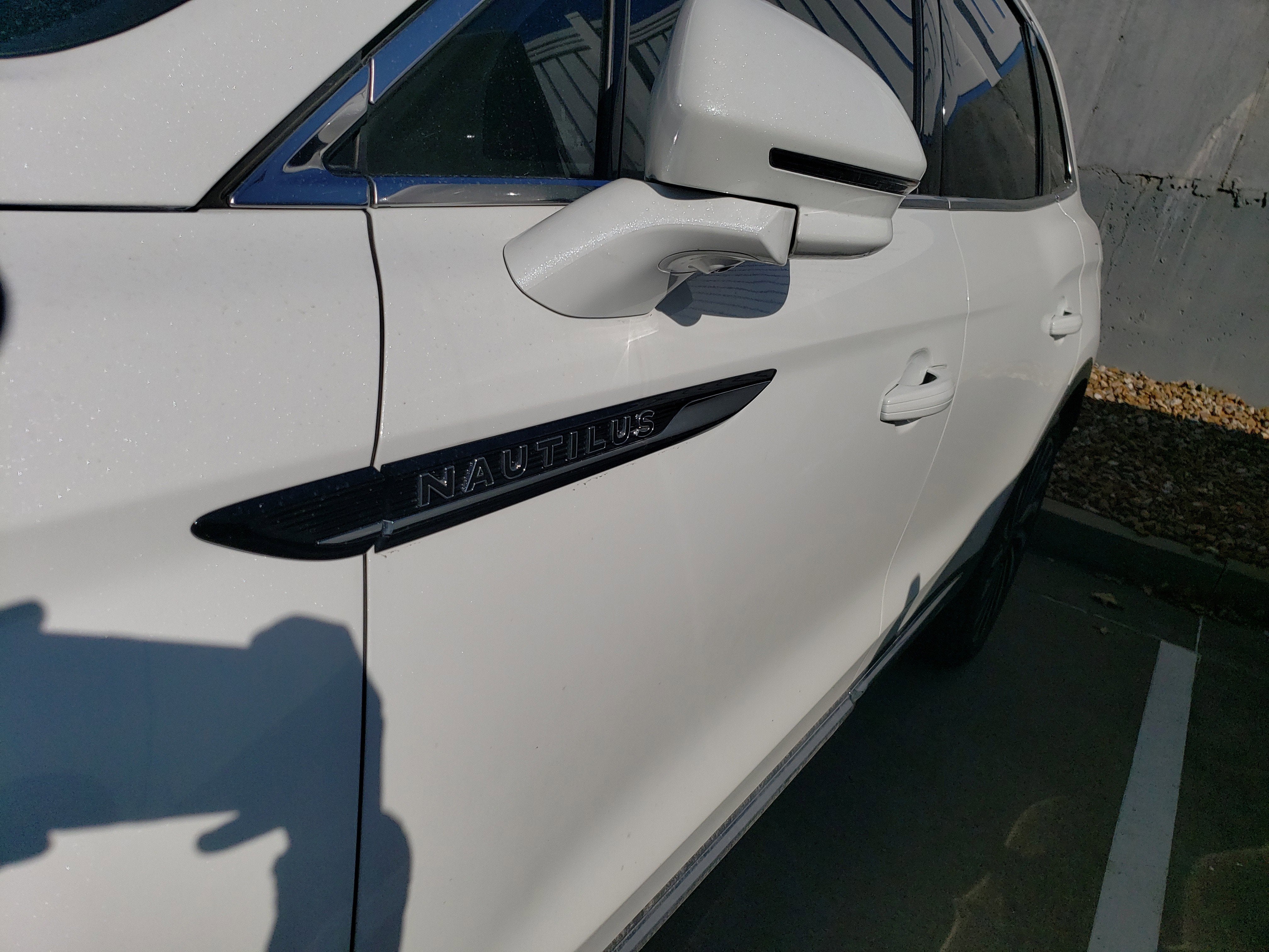 2023 Lincoln Nautilus Black Label