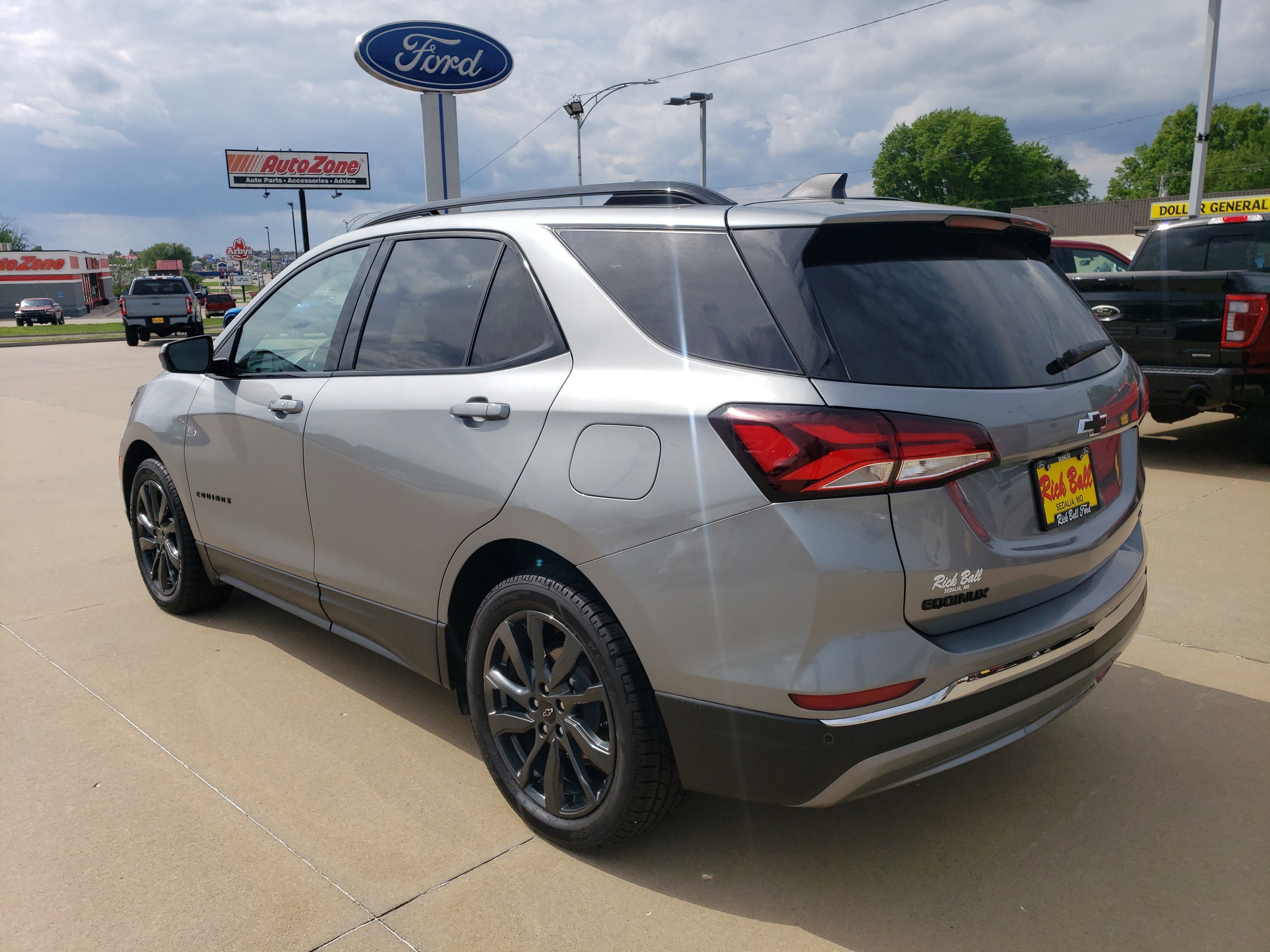 2023 Chevrolet Equinox RS
